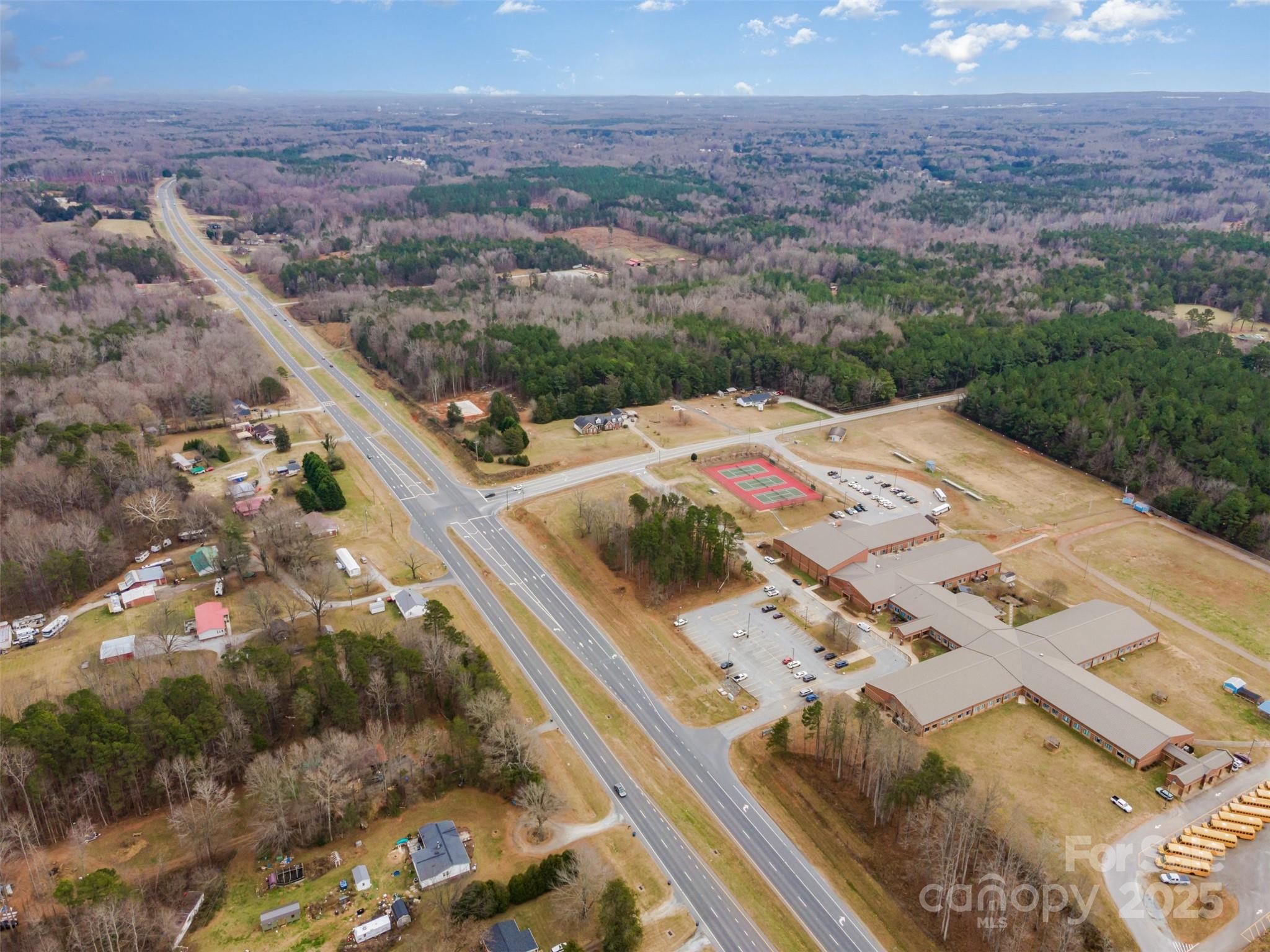 000 Statesville Boulevard Property Photo 11