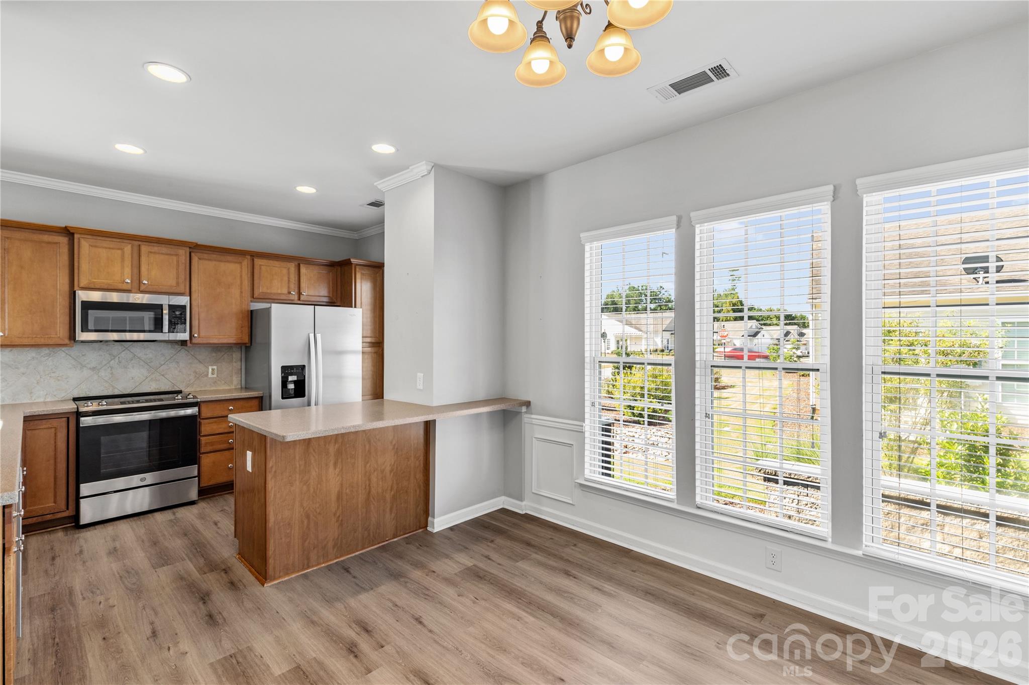 2034 Sweetleaf Drive Property Photo 11
