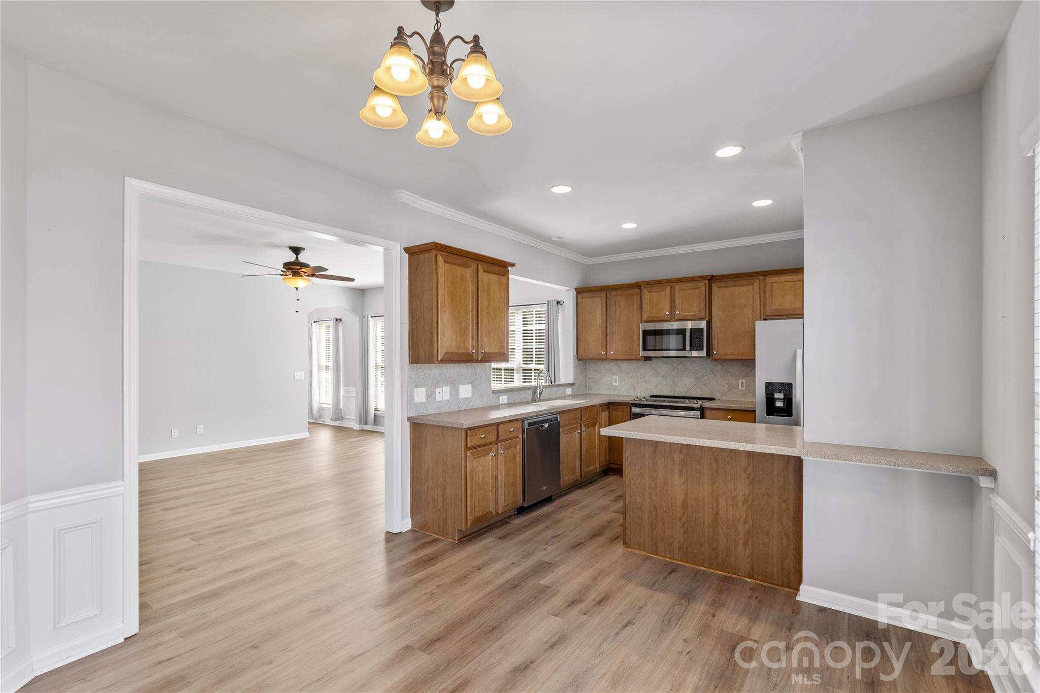 2034 Sweetleaf Drive Property Photo 12