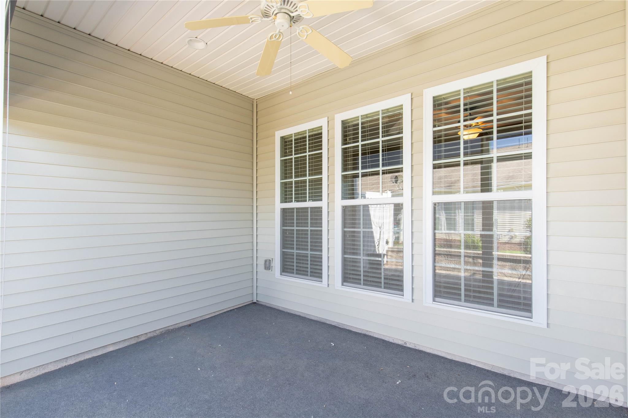 2034 Sweetleaf Drive Property Photo 29