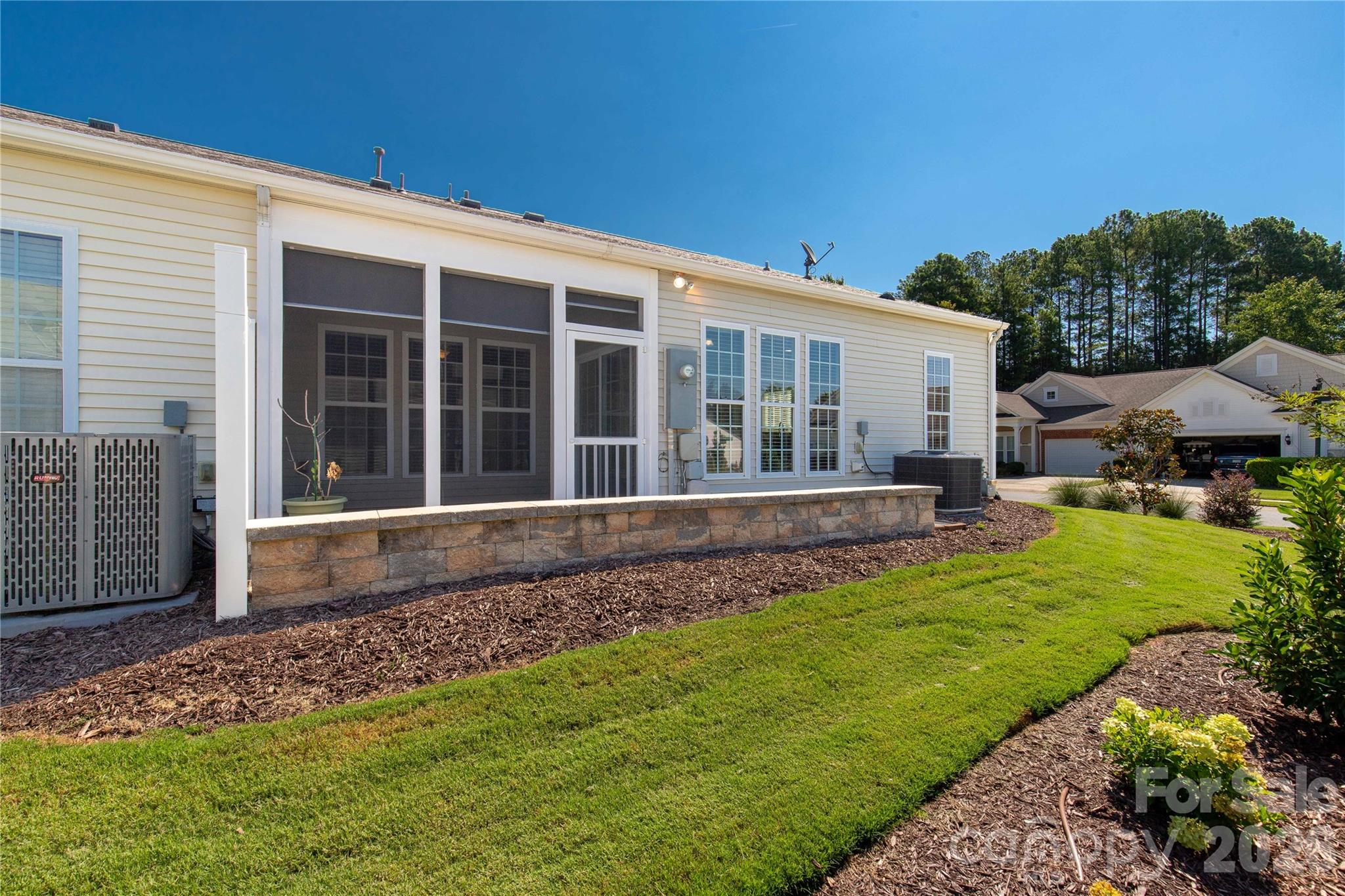 2034 Sweetleaf Drive Property Photo 33