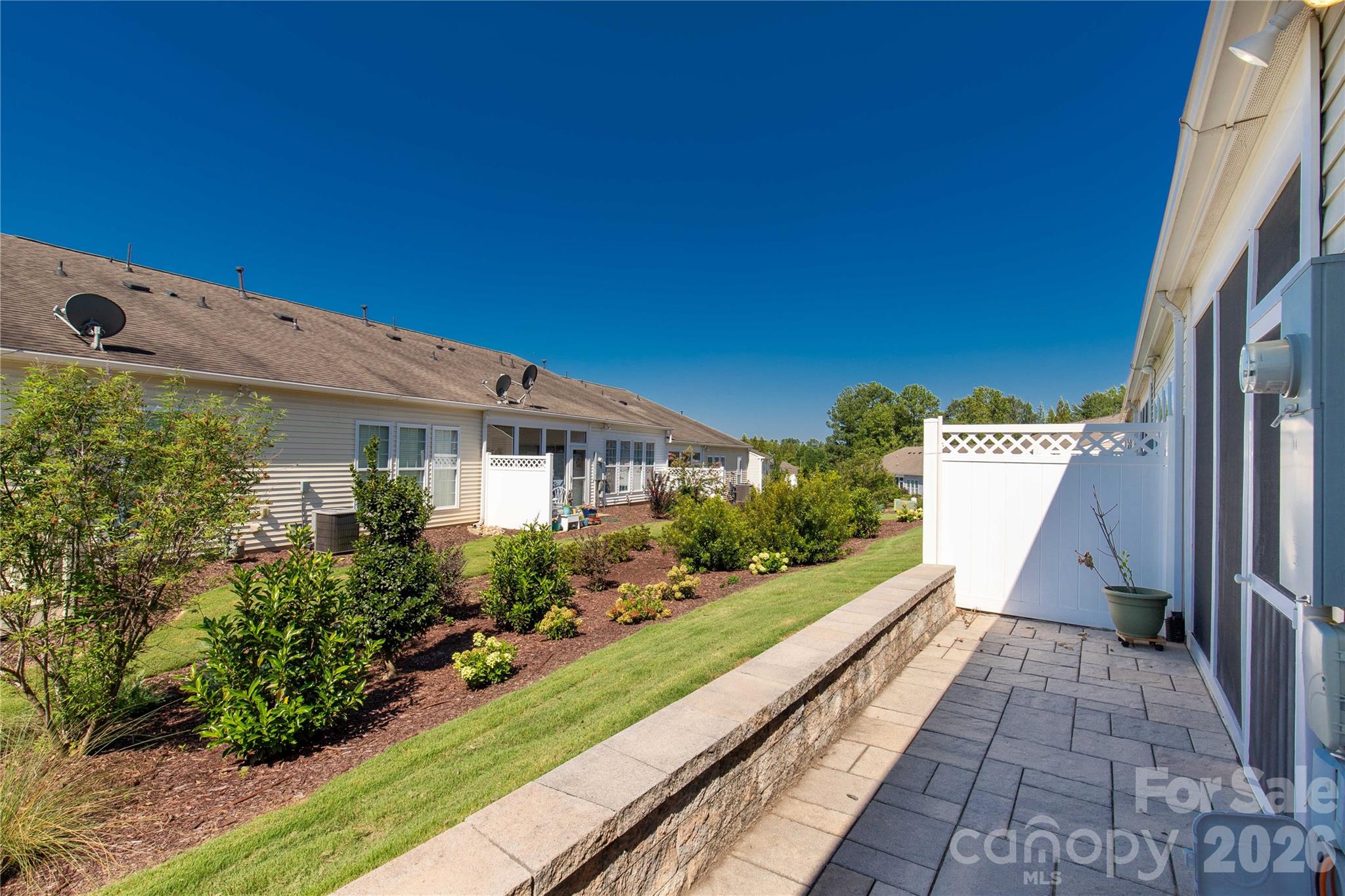 2034 Sweetleaf Drive Property Photo 34