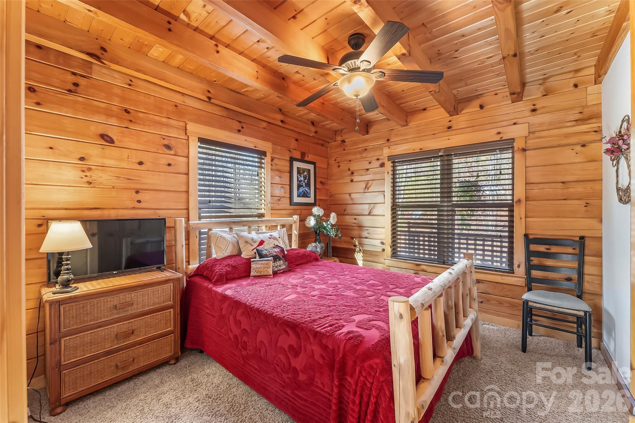 204 Mountain Vista Drive Property Photo 20
