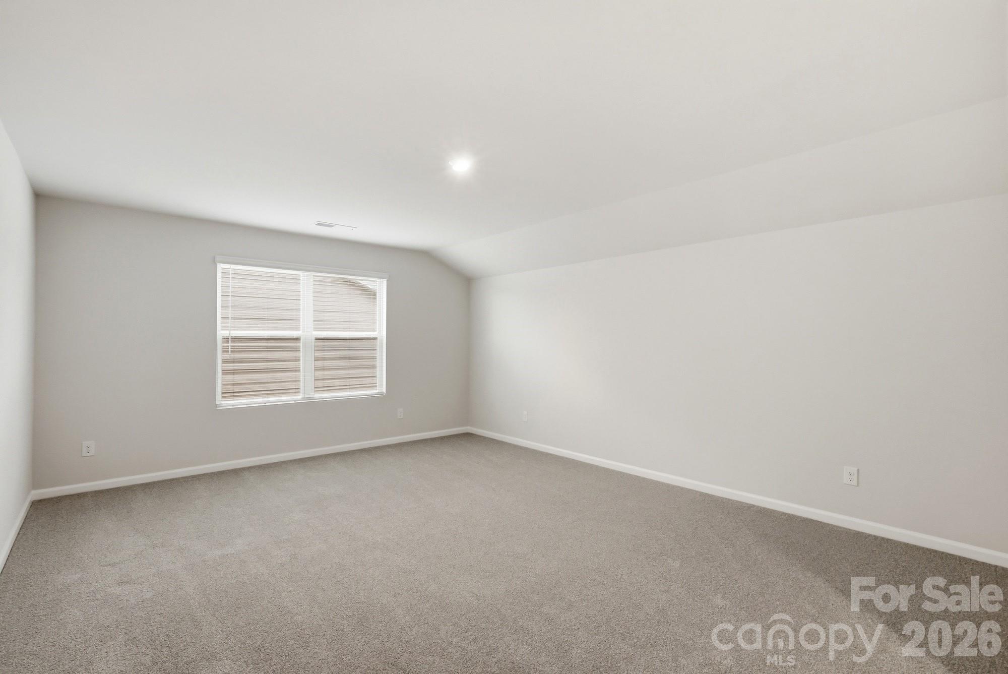 2707 Westmont Drive Property Photo 40