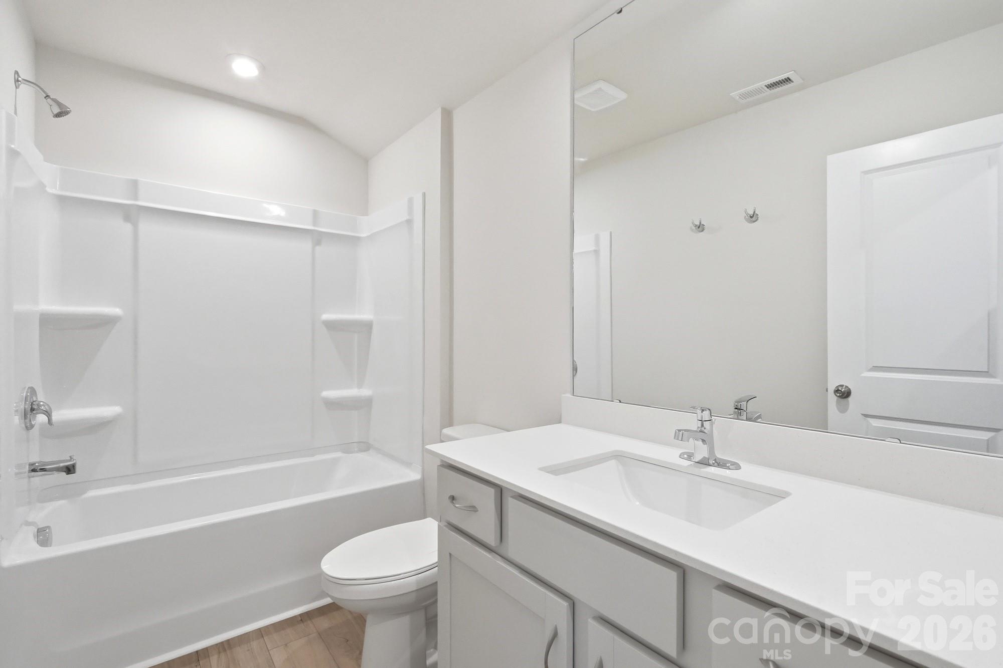 2707 Westmont Drive Property Photo 42