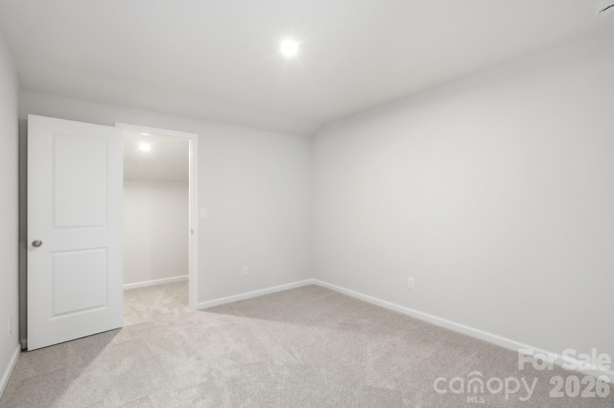 2707 Westmont Drive Property Photo 43
