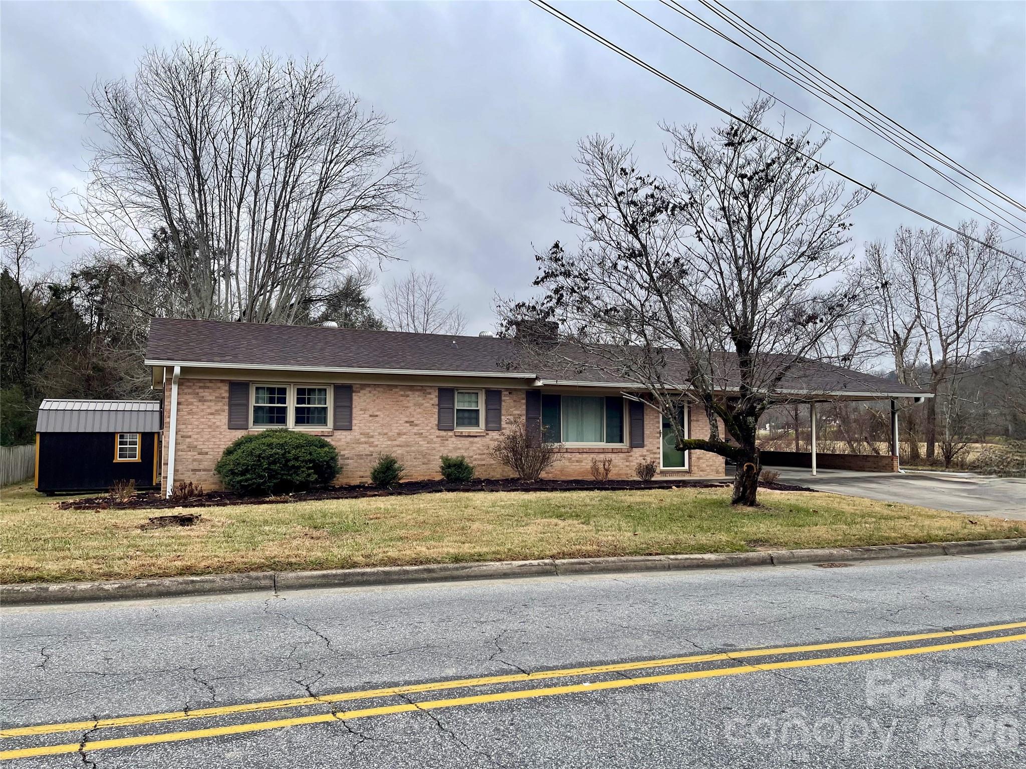635 Powell Road Property Photo 46
