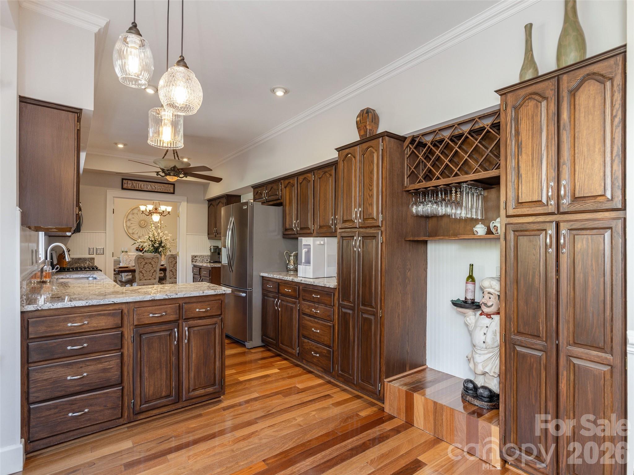 514 Whispering Hills Drive Property Photo 12