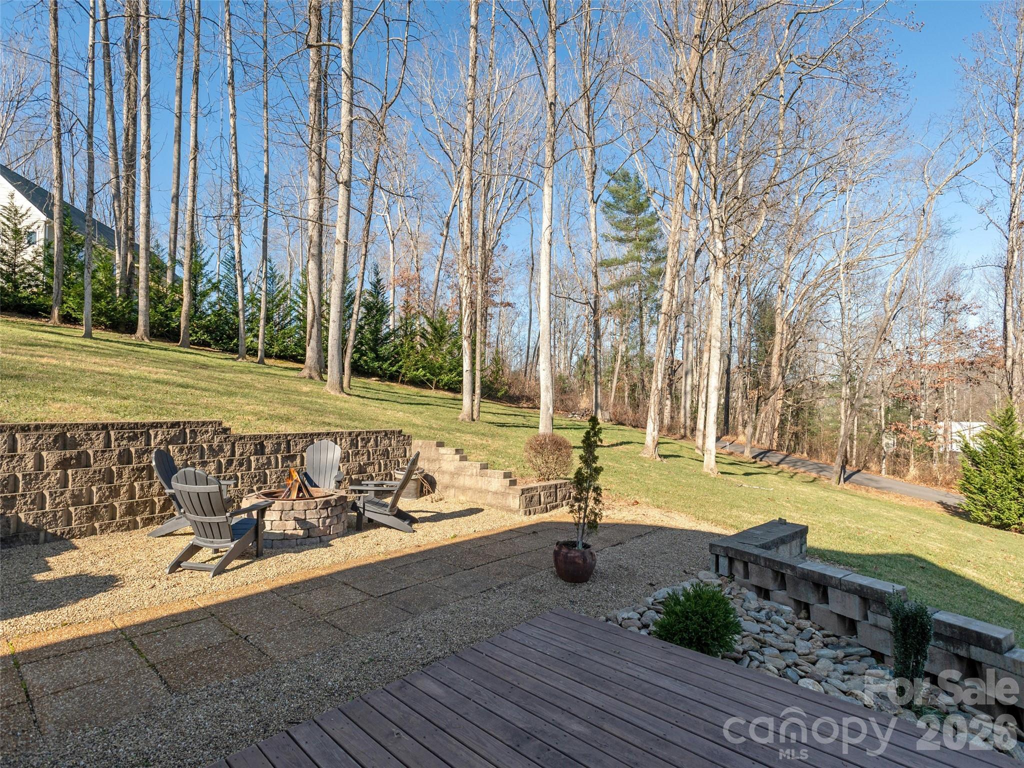 514 Whispering Hills Drive Property Photo 43