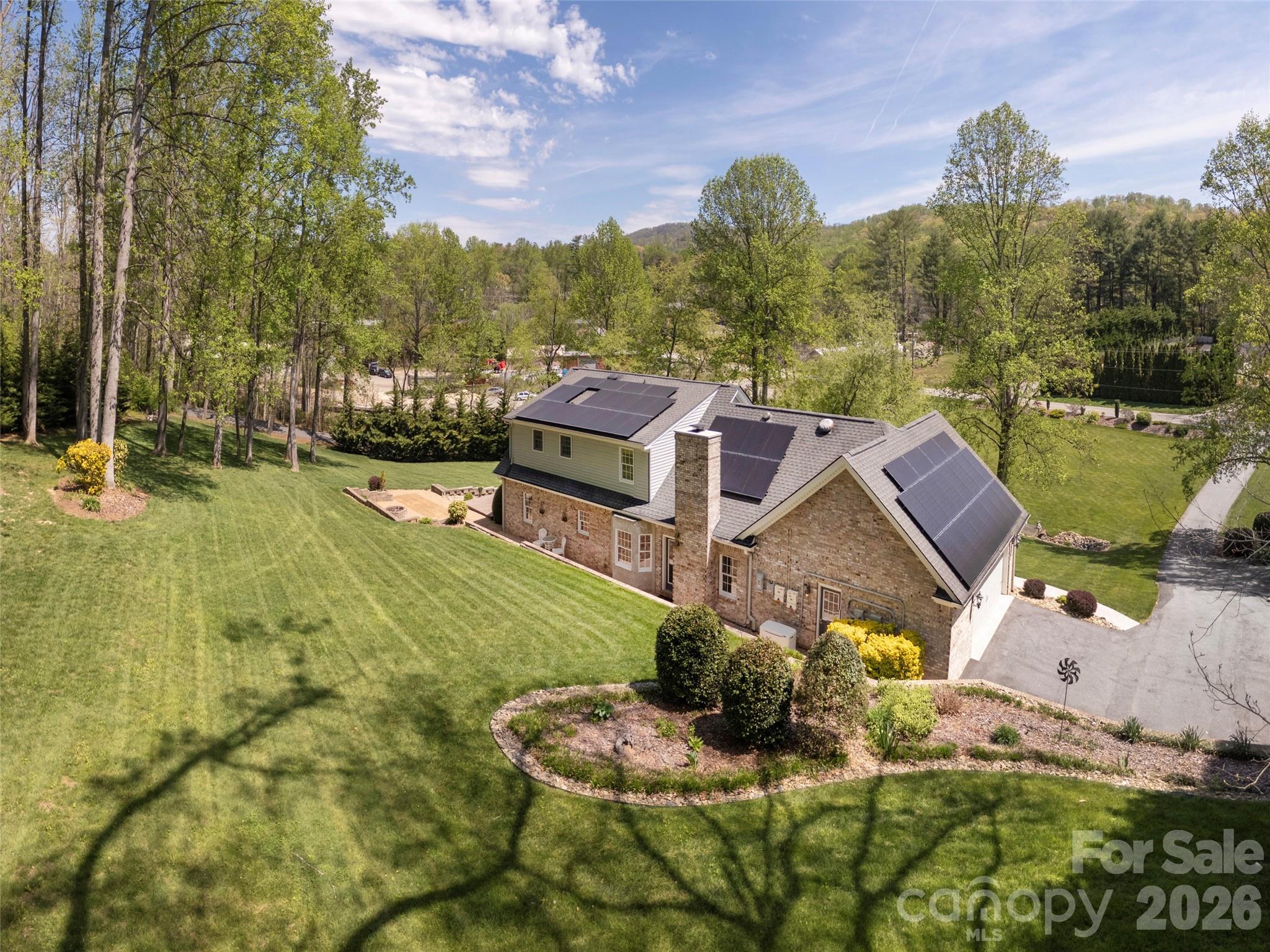 514 Whispering Hills Drive Property Photo 46