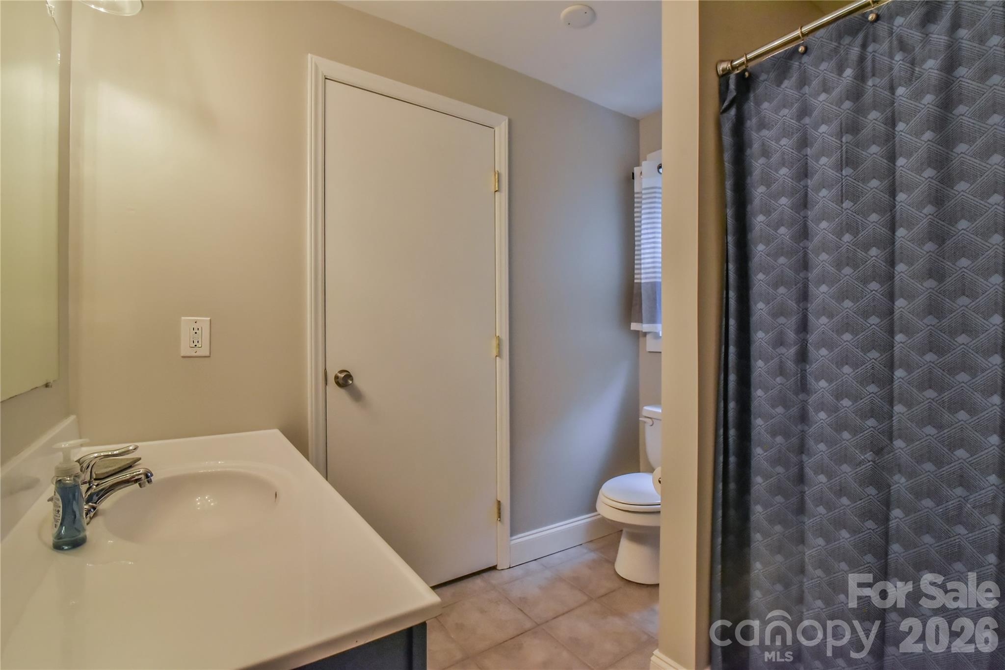5 E Keesler Street Property Photo 13