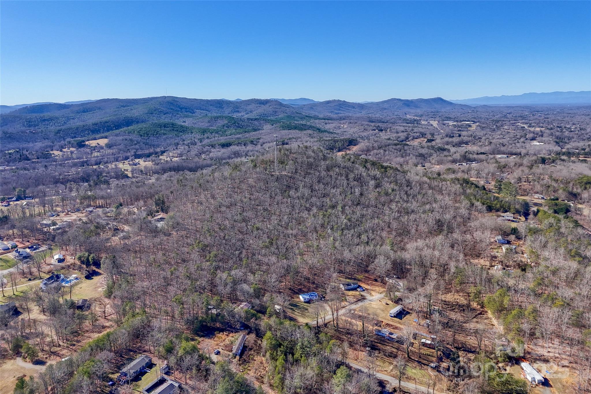 6950 Rhodhiss Road Property Photo 8