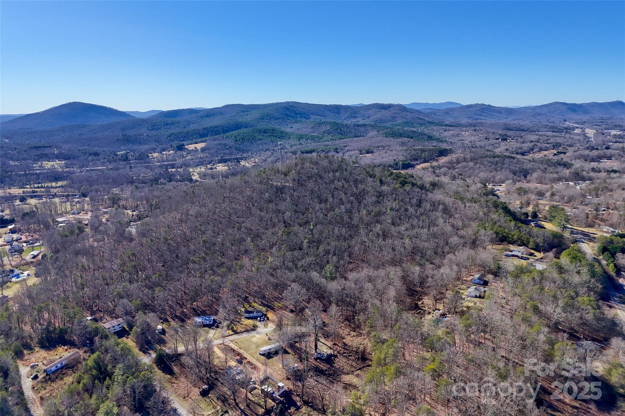 6950 Rhodhiss Road Property Photo 10
