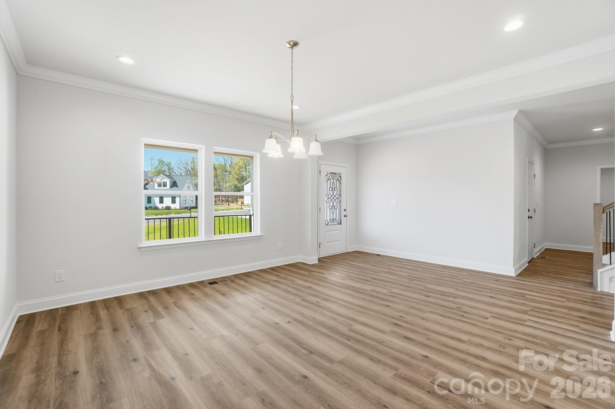 609 Muirfield Drive Property Photo 6