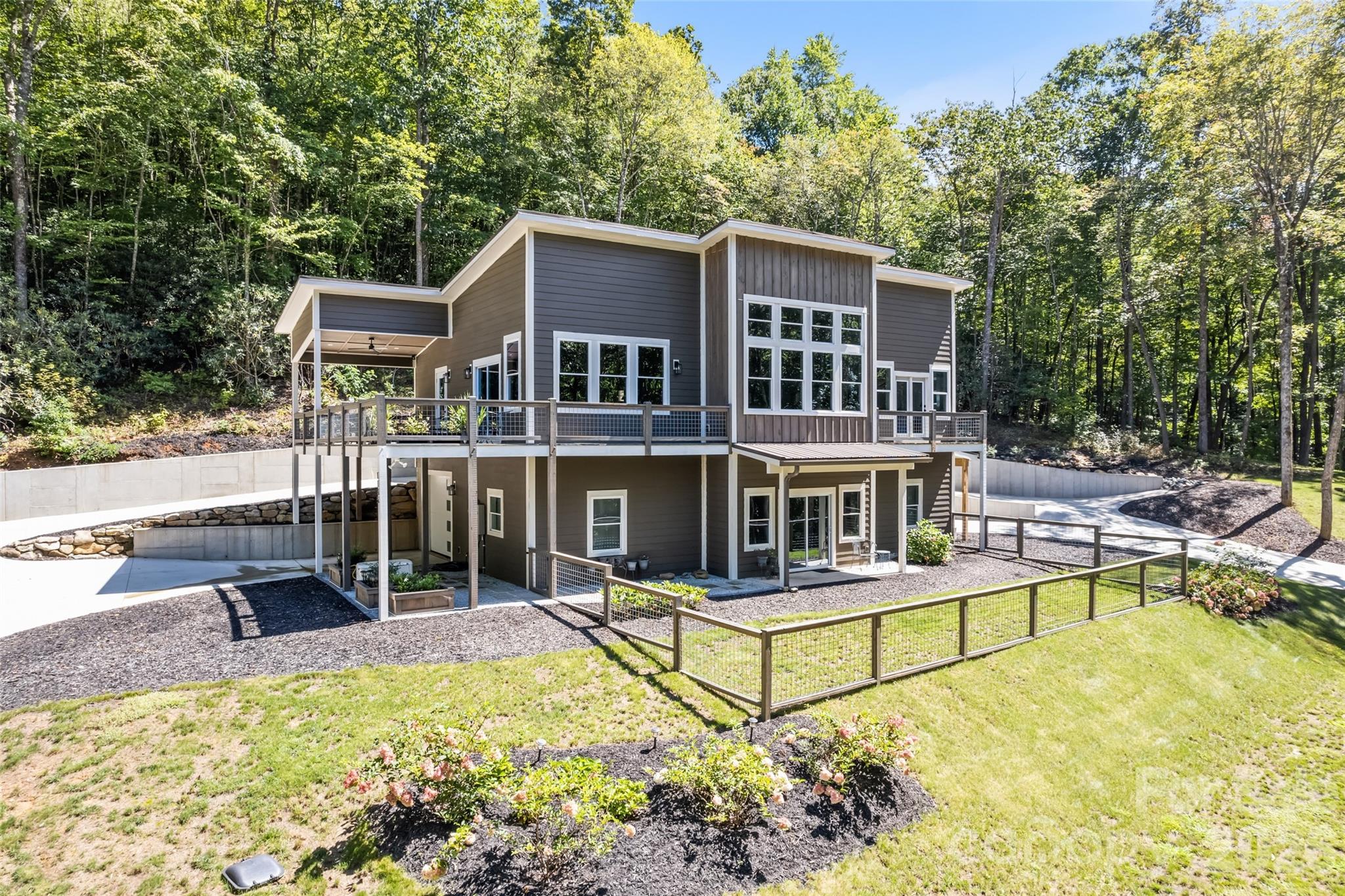 1185 Wallalieu Road Property Photo 2