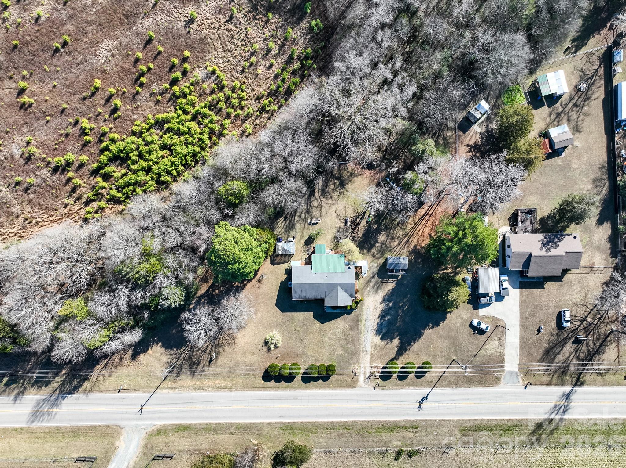 1909 Charlotte Highway Property Photo 27