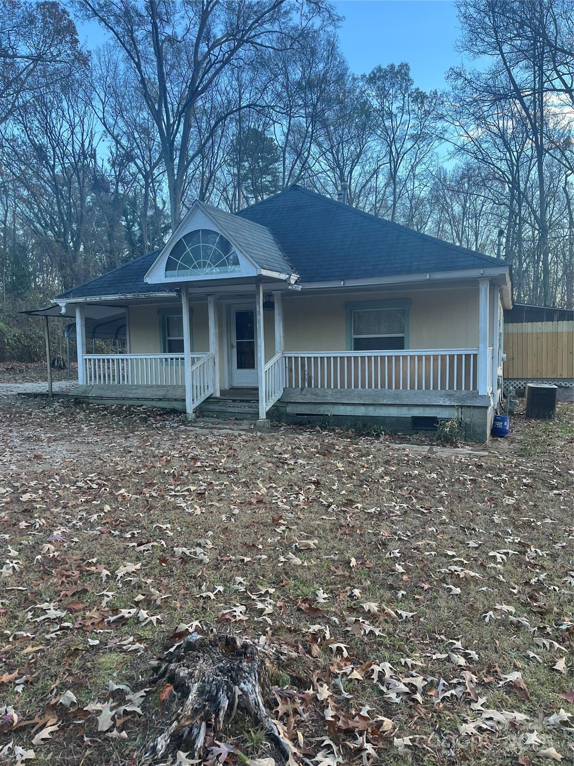 6341 Macon Street Property Photo 1