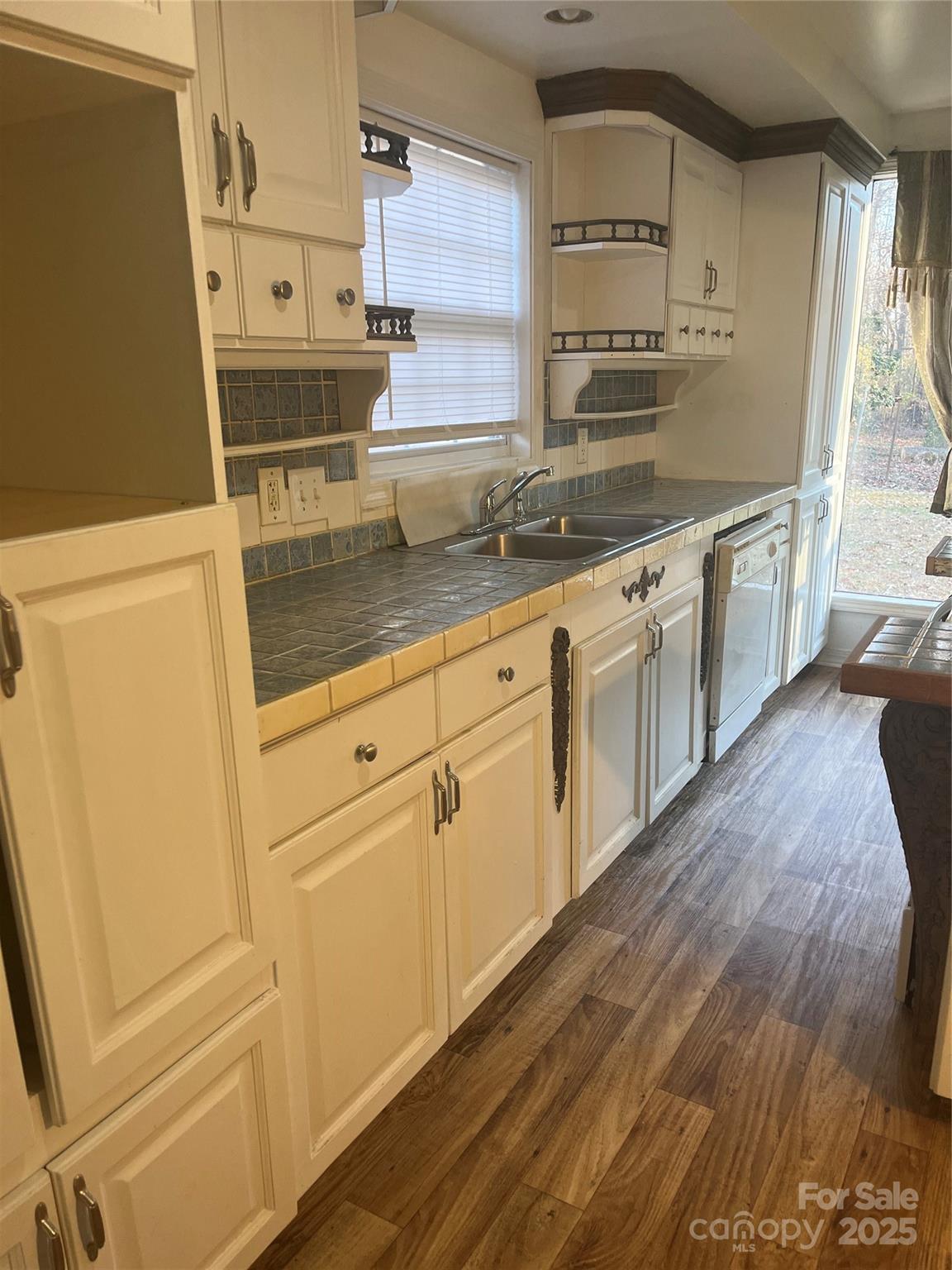 6341 Macon Street Property Photo 25