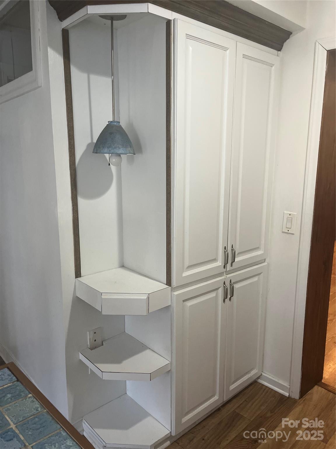 6341 Macon Street Property Photo 27