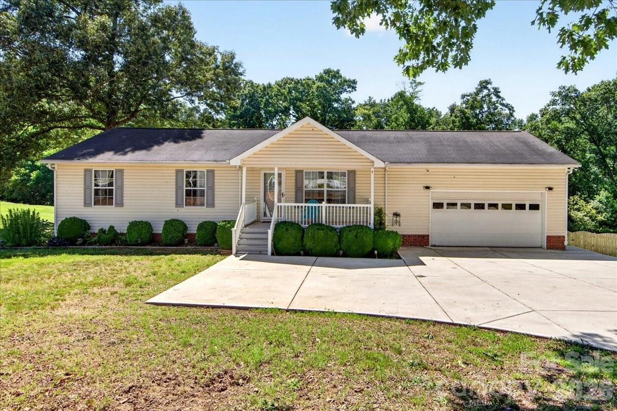 3002 Plyler Mill Road Property Photo 1
