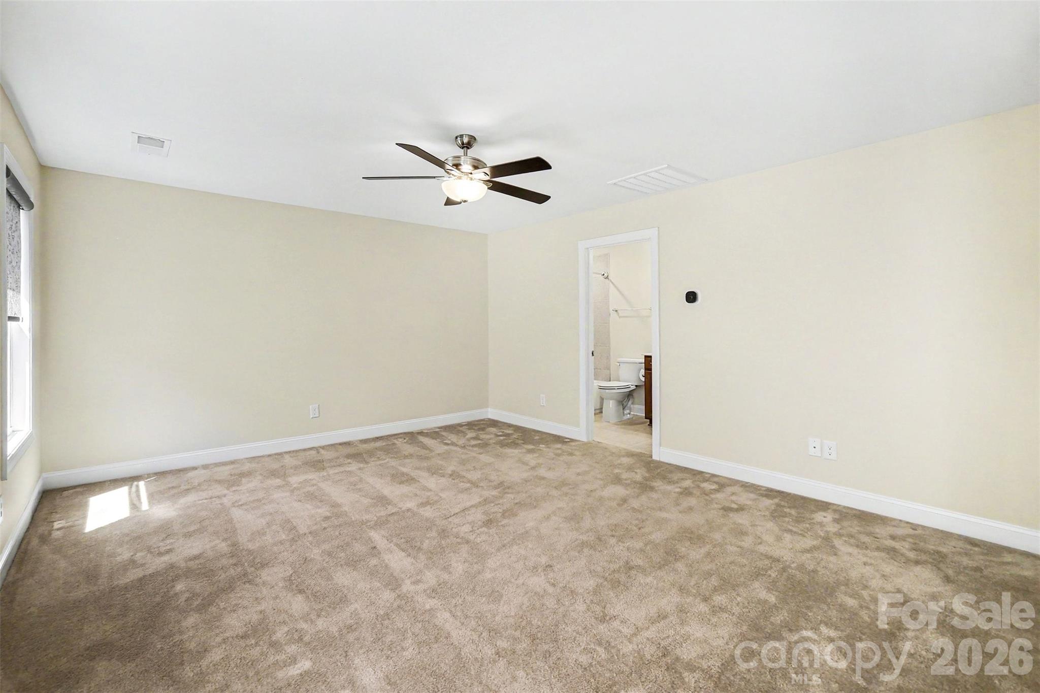 8407 Festival Way Property Photo 8
