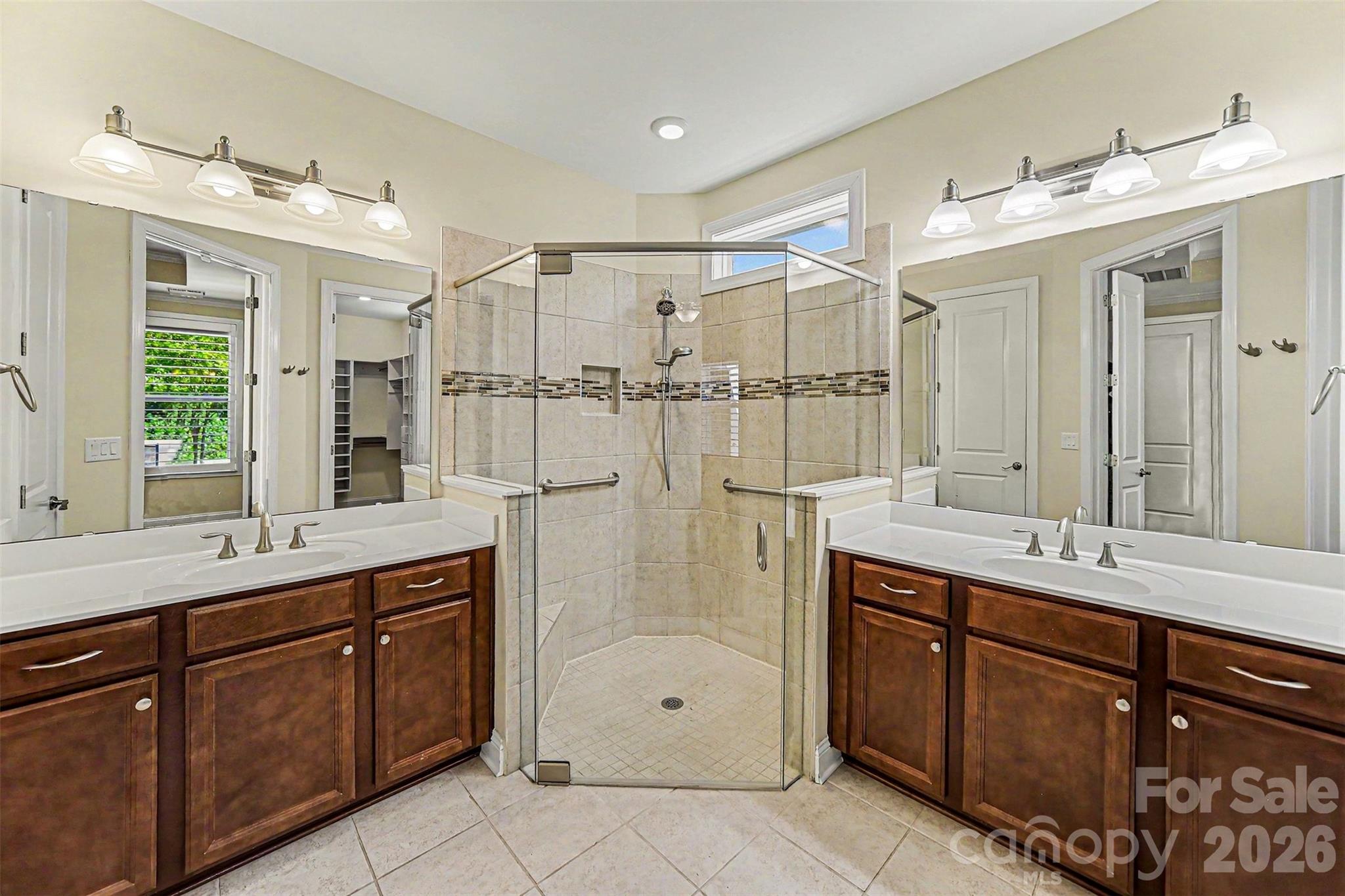 8407 Festival Way Property Photo 10