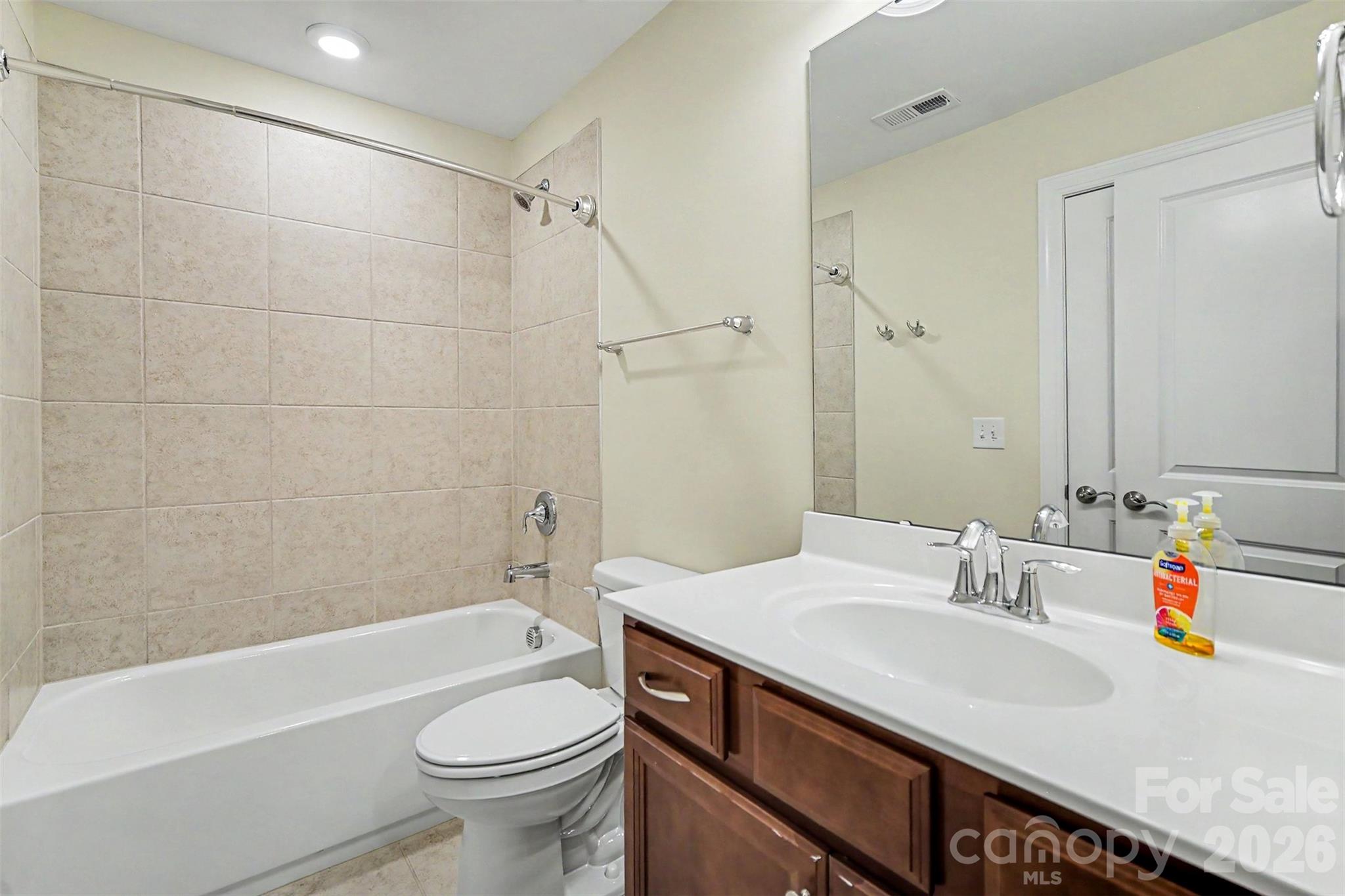 8407 Festival Way Property Photo 19