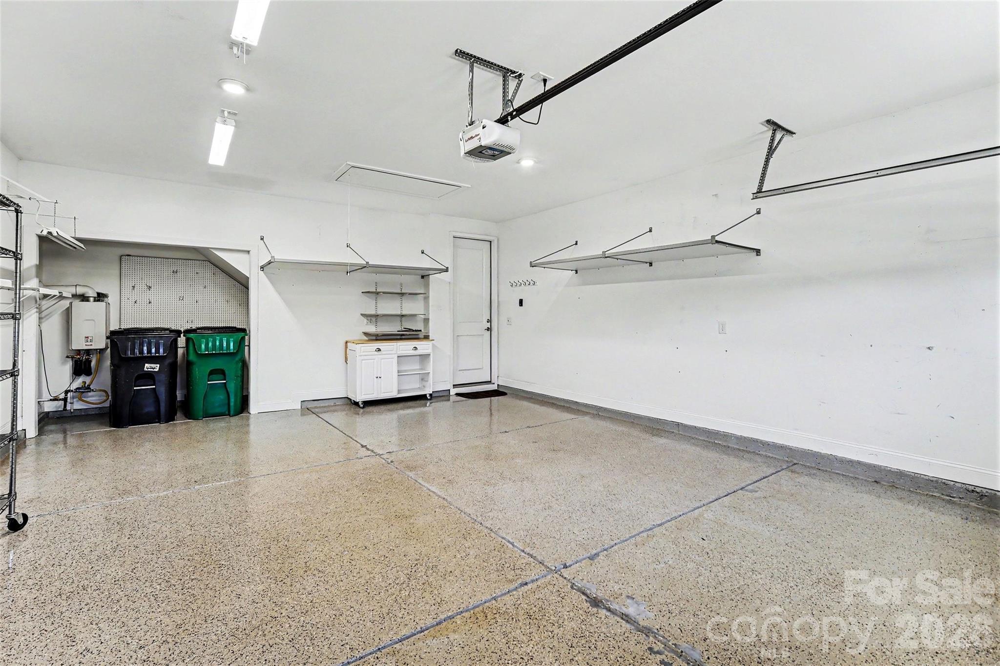 8407 Festival Way Property Photo 38