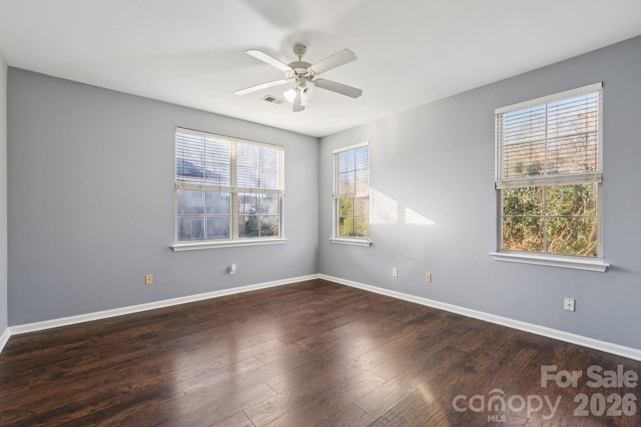 7325 Michaels Landing Drive Property Photo 15