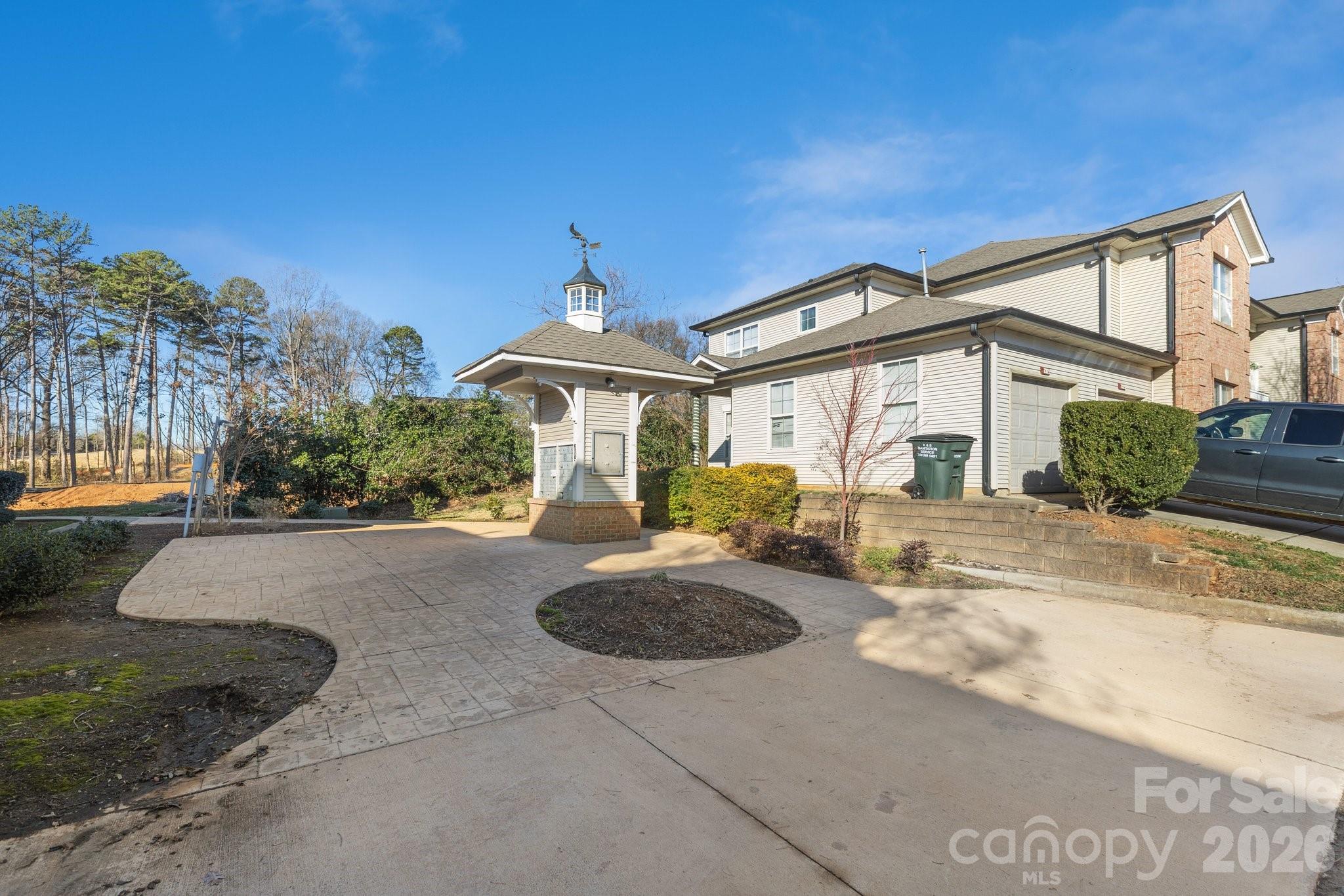 7325 Michaels Landing Drive Property Photo 20