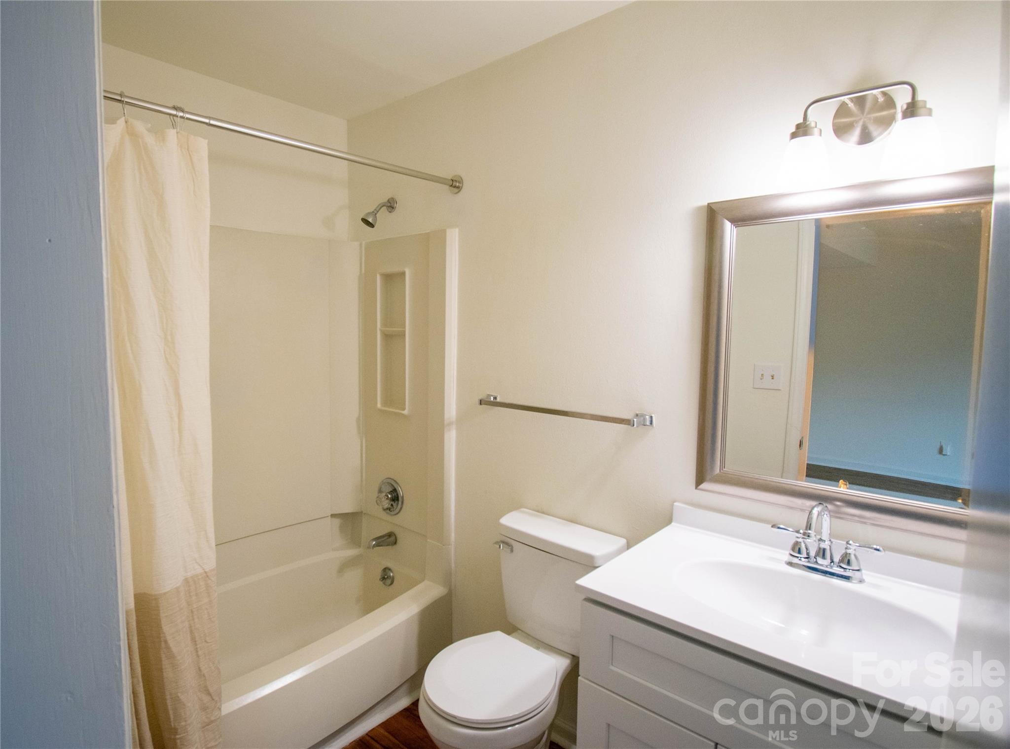 11042 Harrowfield Road Property Photo 12