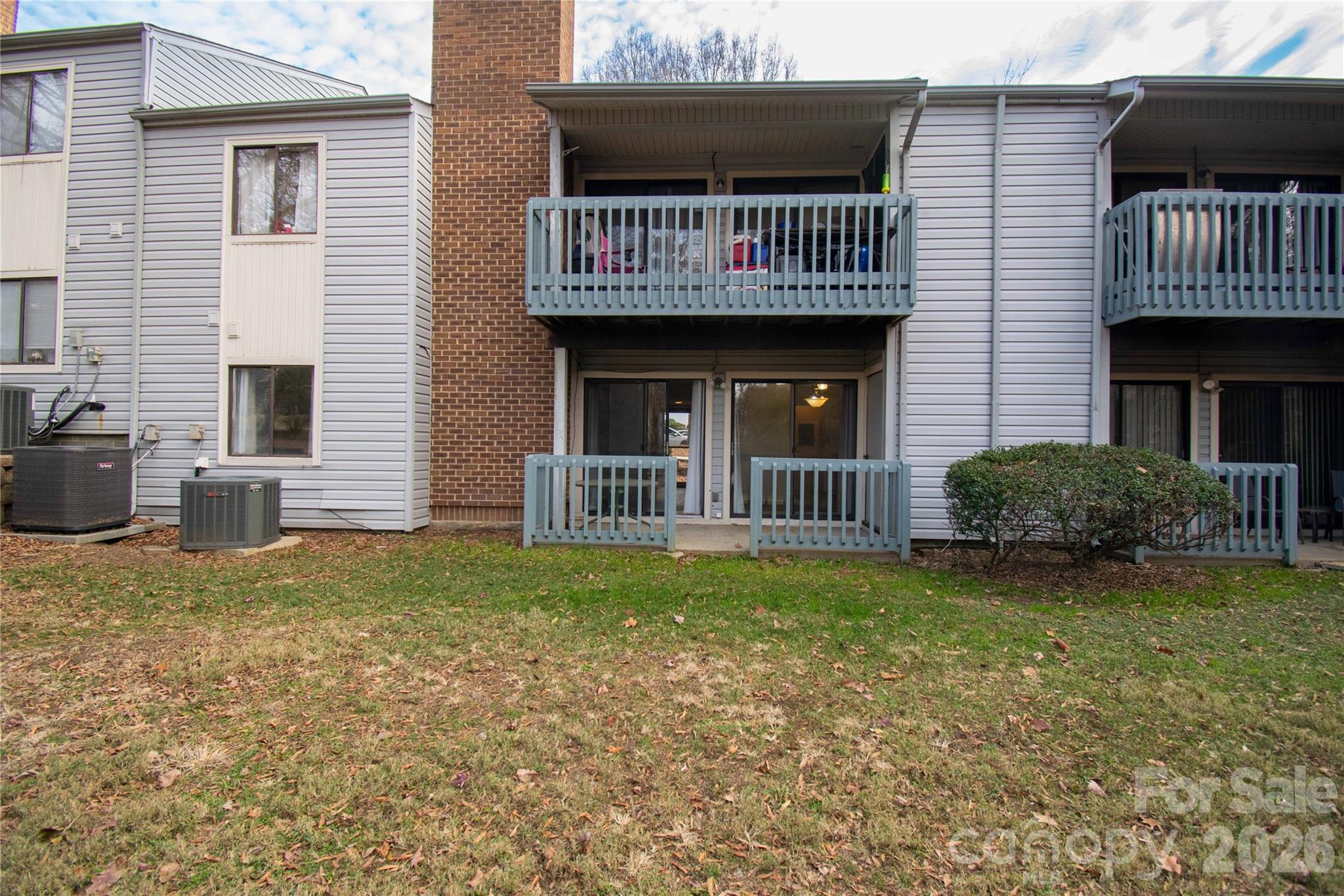 11042 Harrowfield Road Property Photo 15