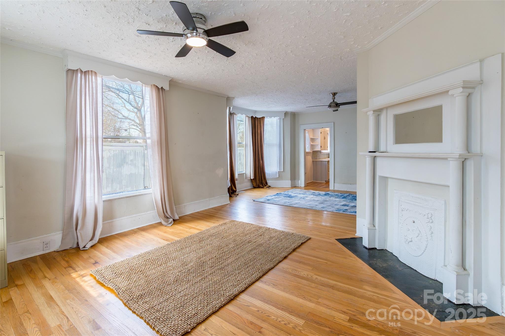107 Hampton Street Property Photo 5
