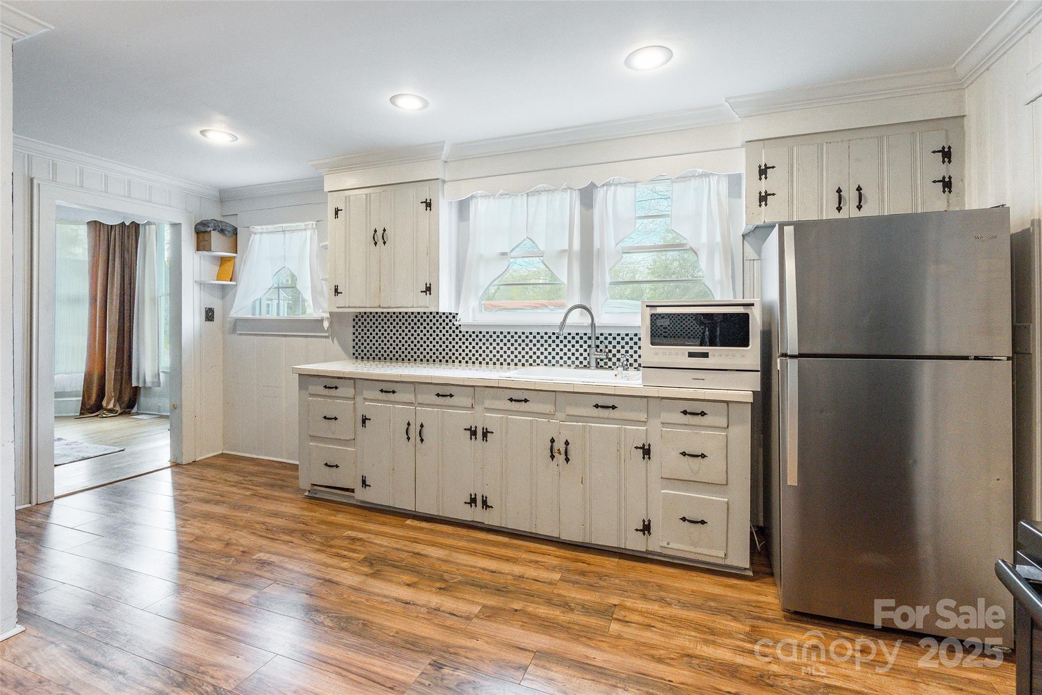 107 Hampton Street Property Photo 13