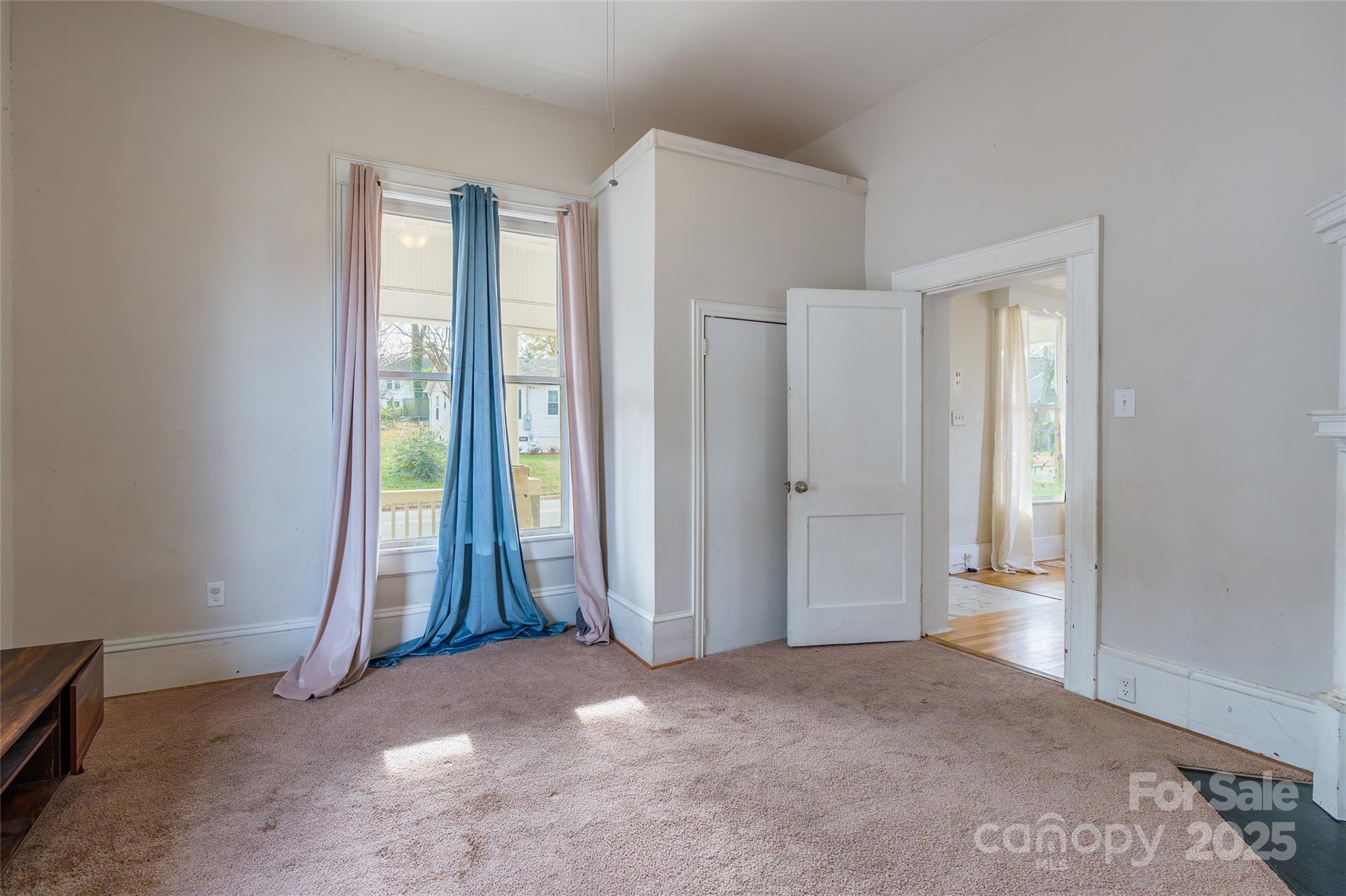 107 Hampton Street Property Photo 15