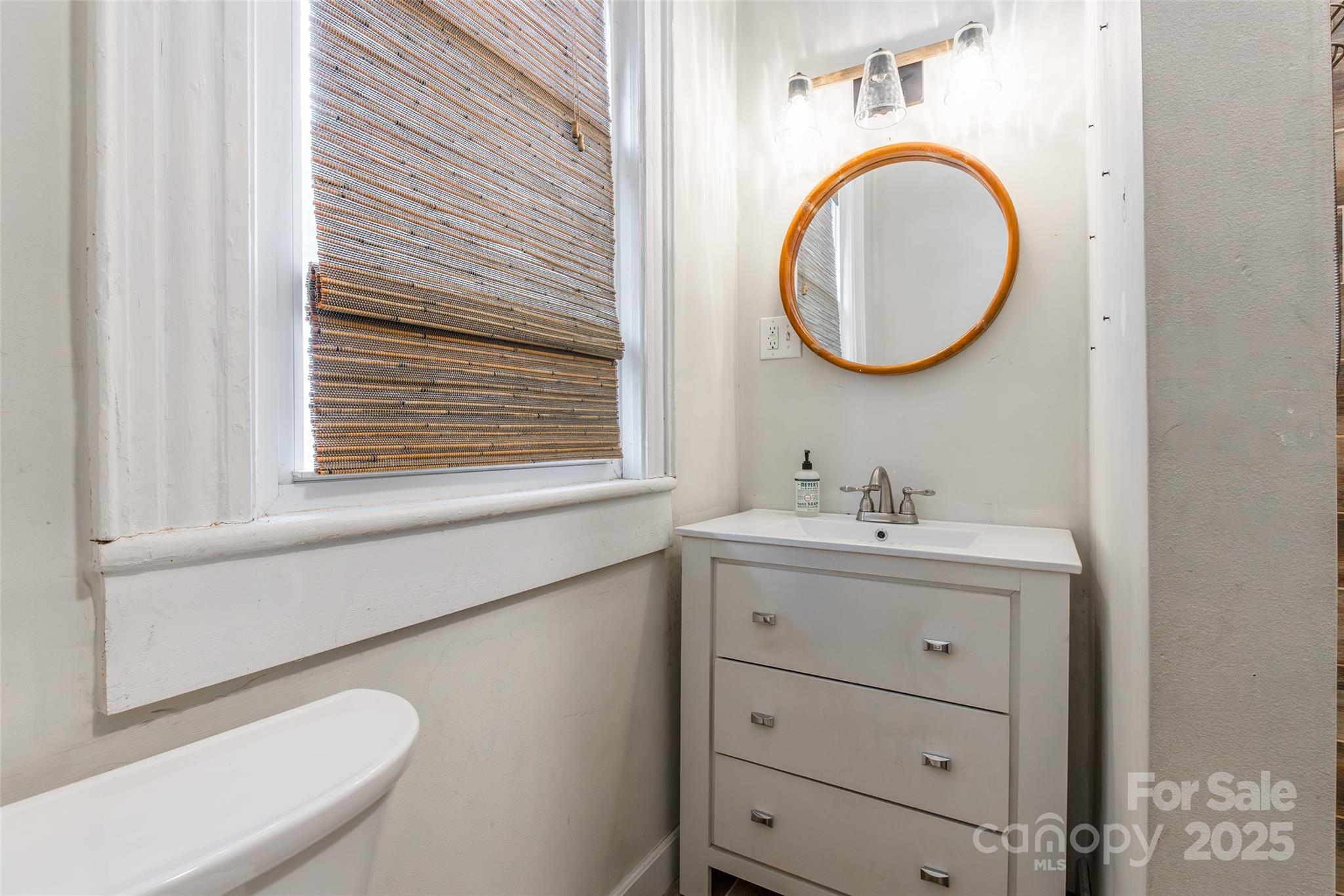 107 Hampton Street Property Photo 24