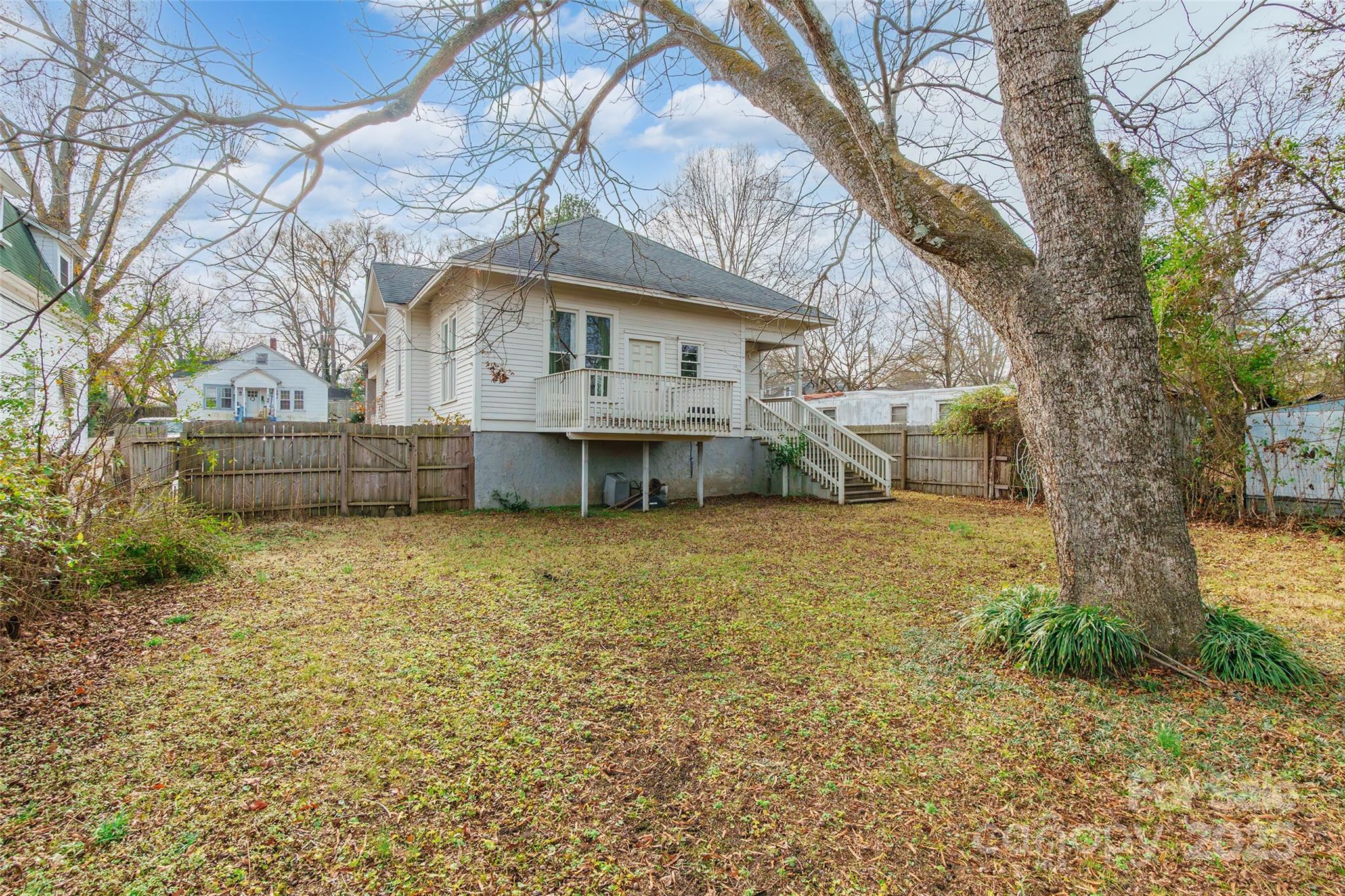 107 Hampton Street Property Photo 26