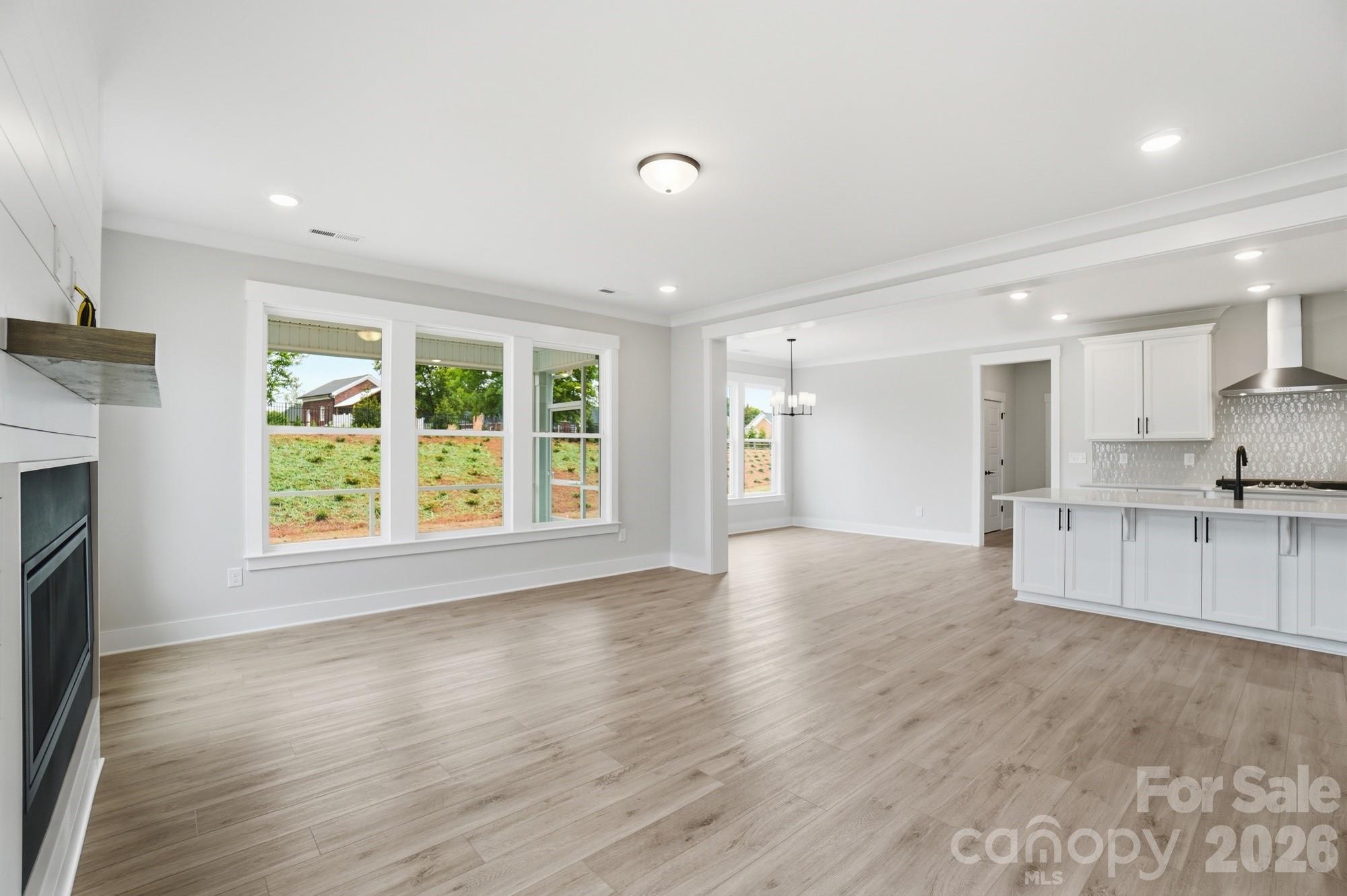 7144 Bil-mar Drive Property Photo 12