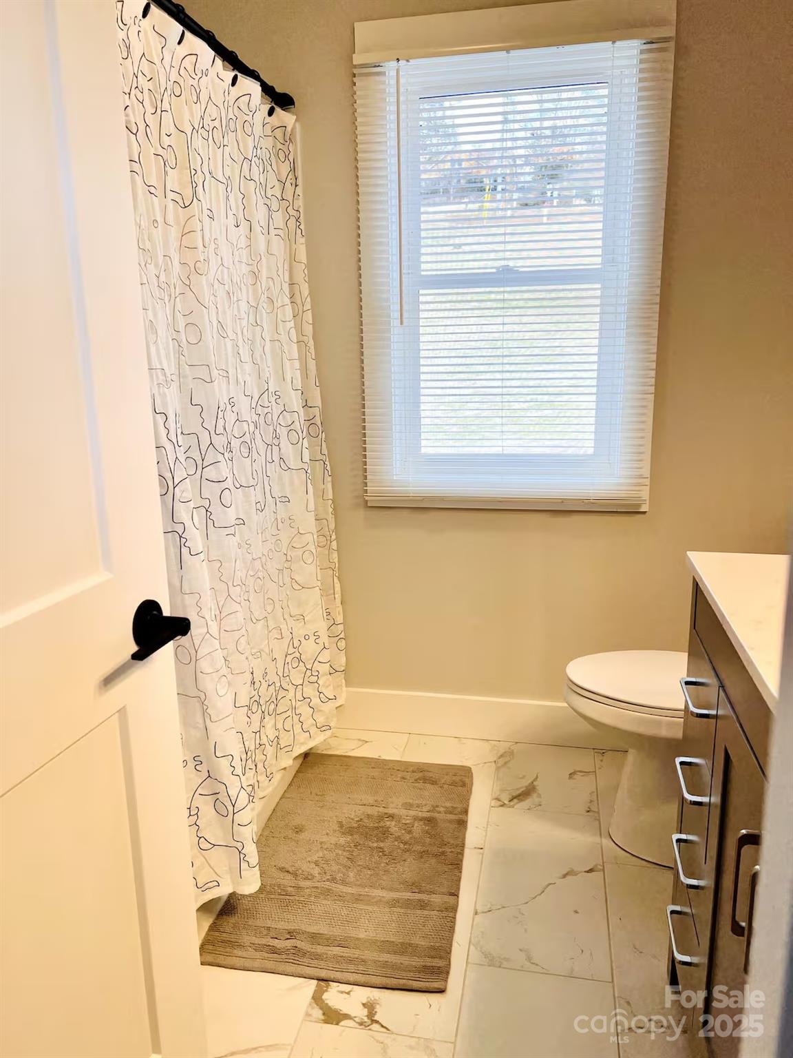 1061 Riverside Drive Property Photo 12