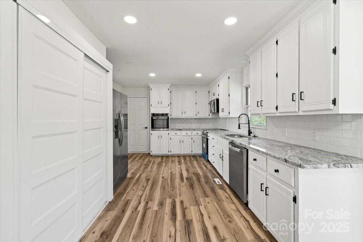 221 Pennington Road Property Photo 8