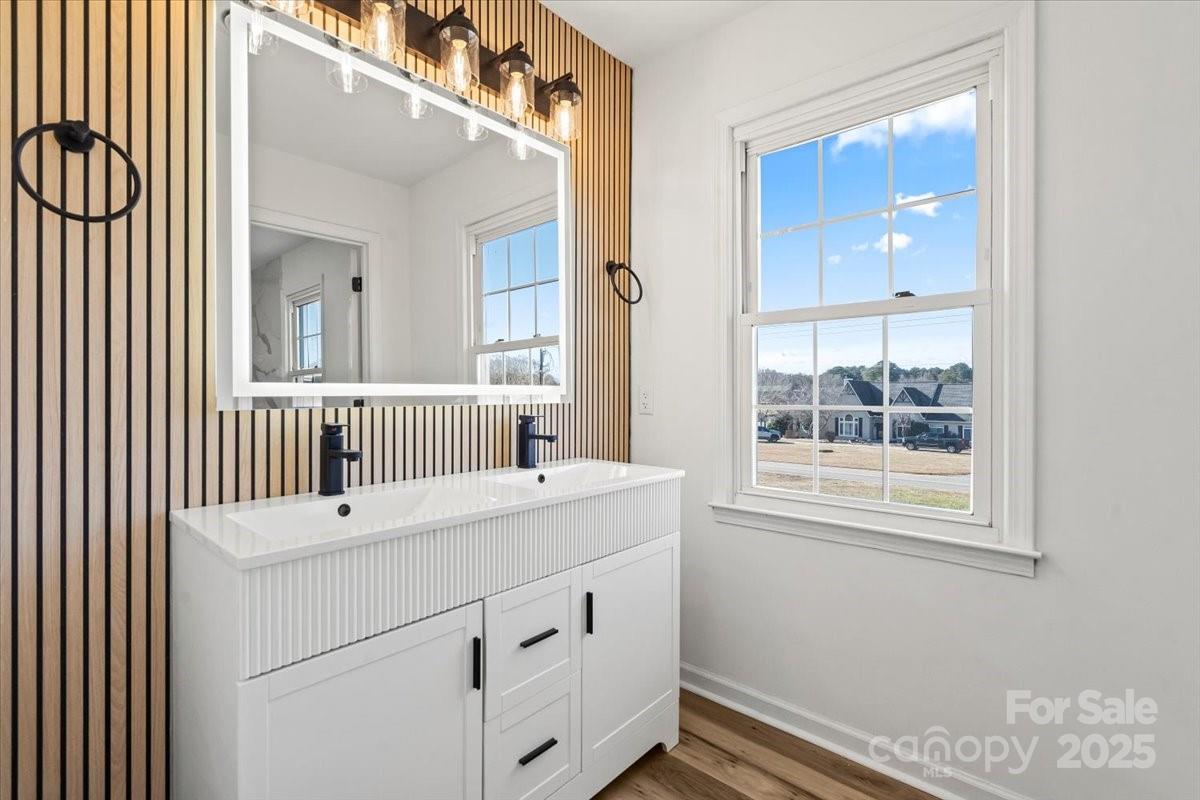 221 Pennington Road Property Photo 13