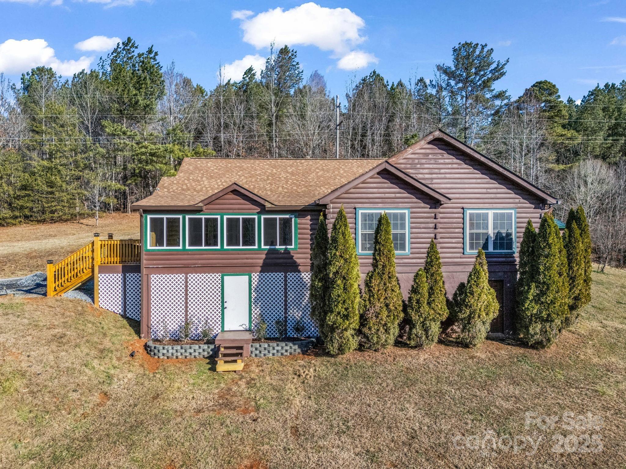 526 River Road Property Photo 4