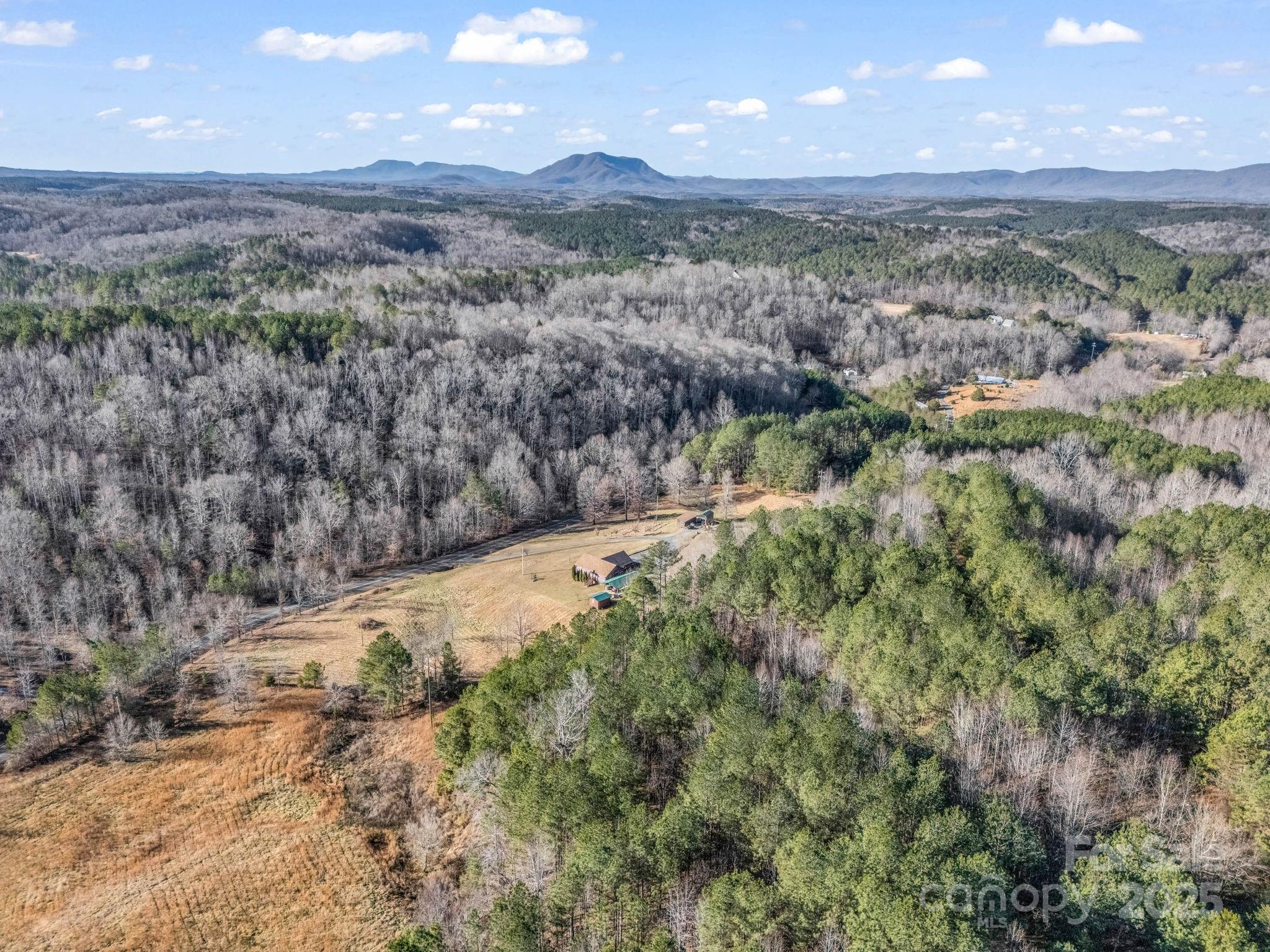 526 River Road Property Photo 41