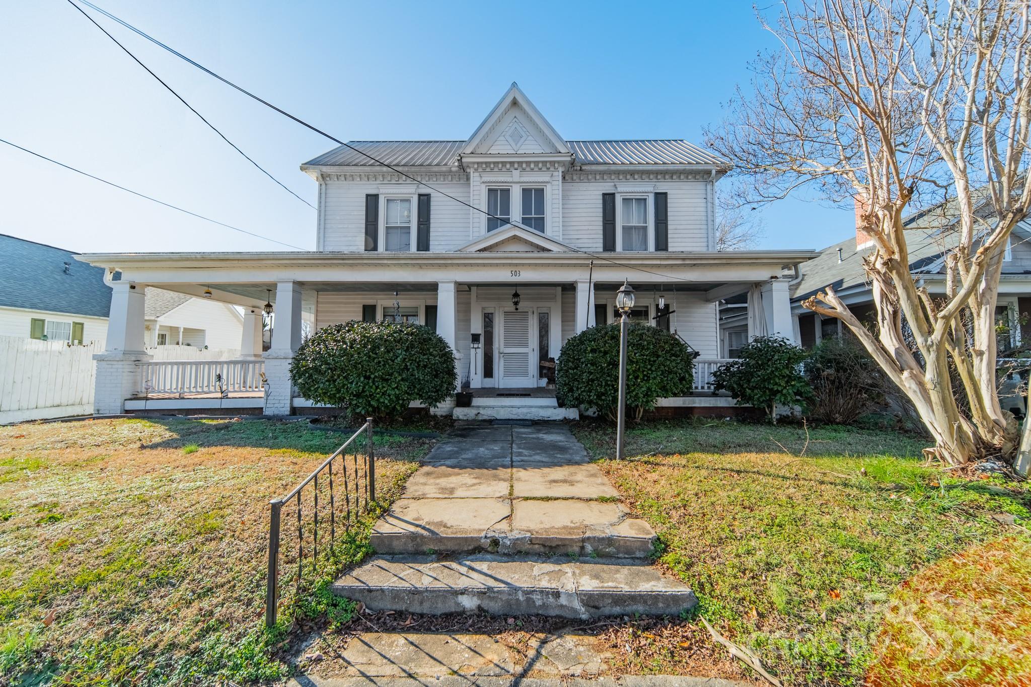 503 4th Street Property Photo 1
