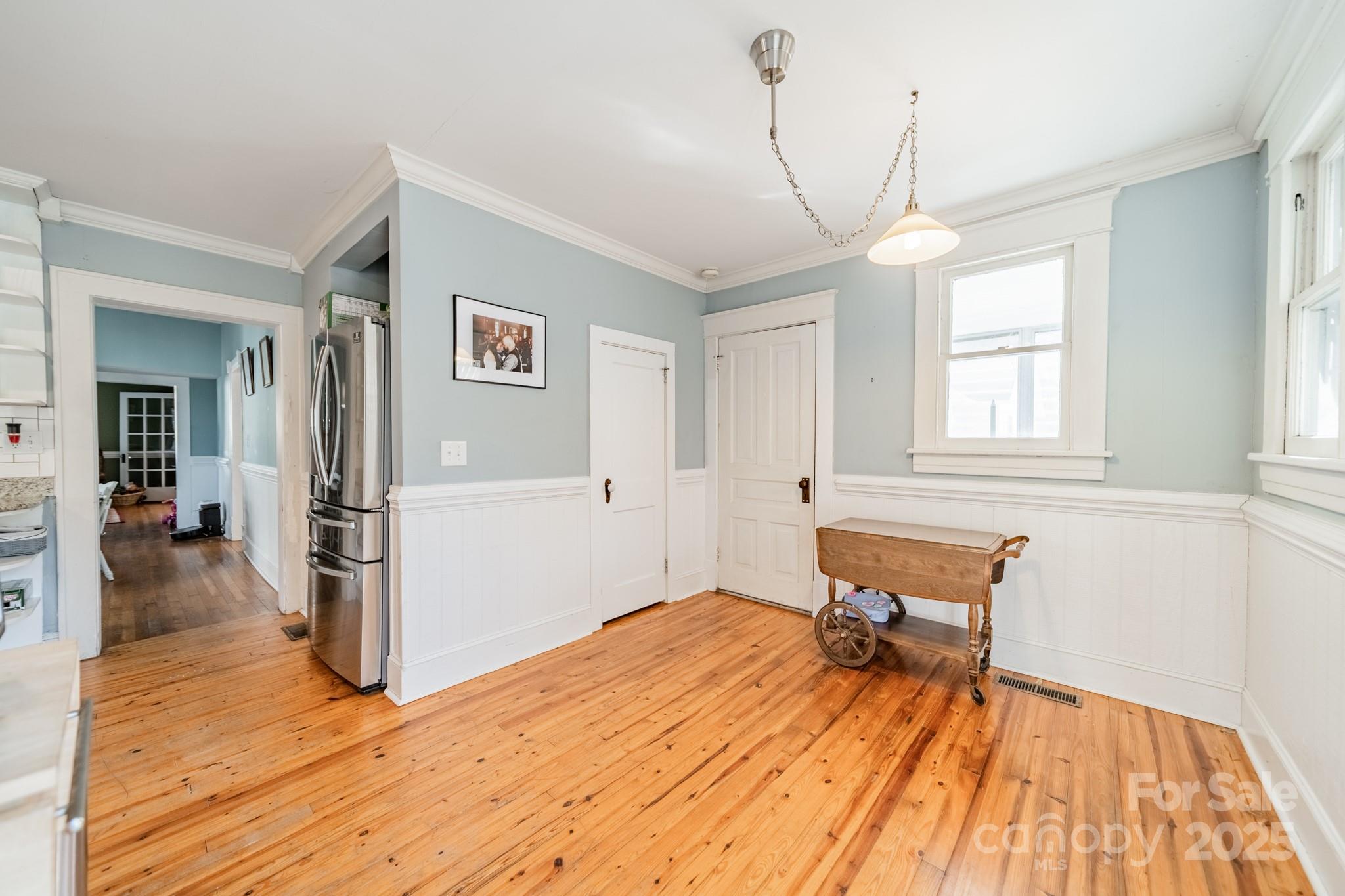 503 4th Street Property Photo 11