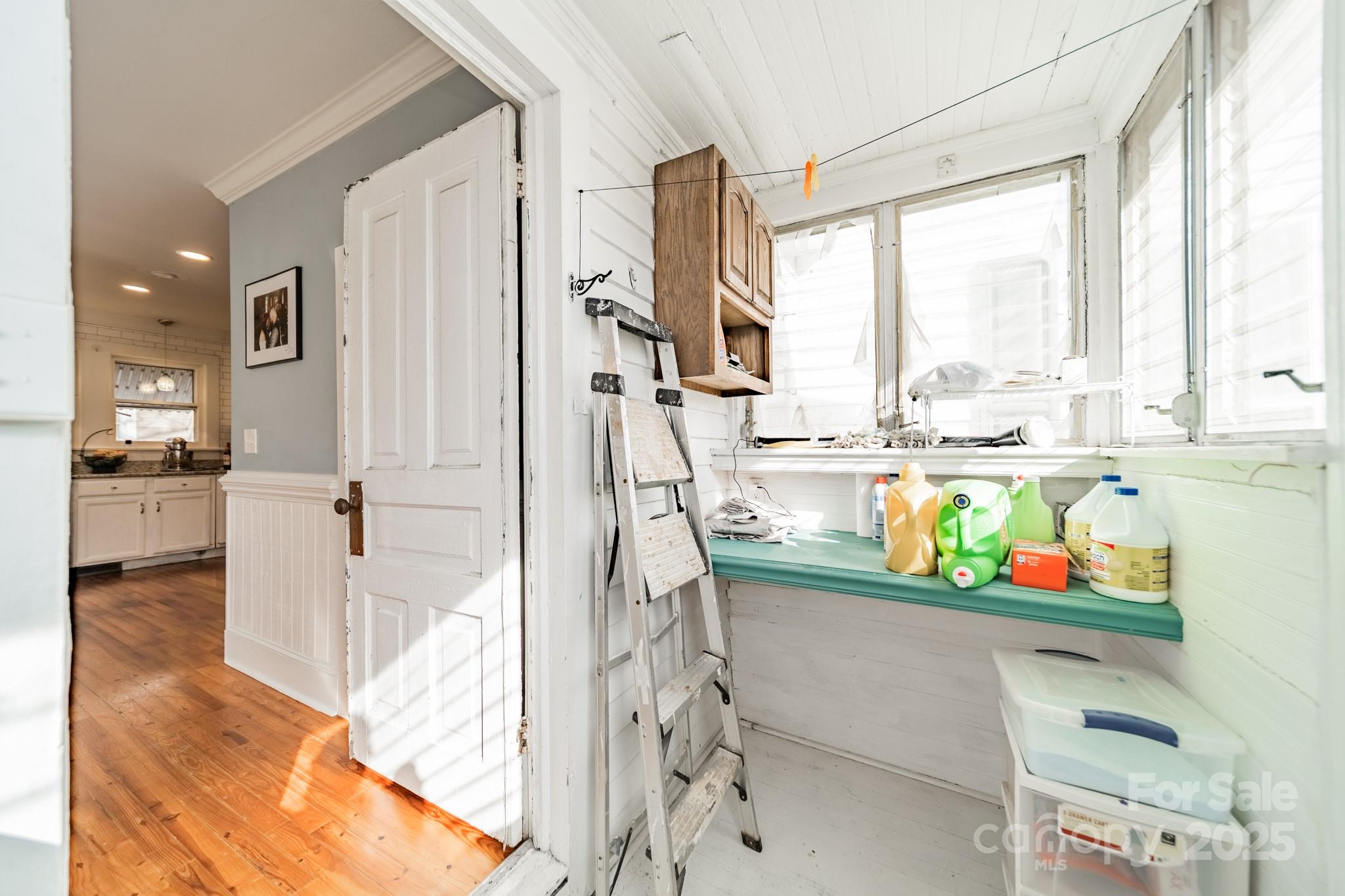 503 4th Street Property Photo 13