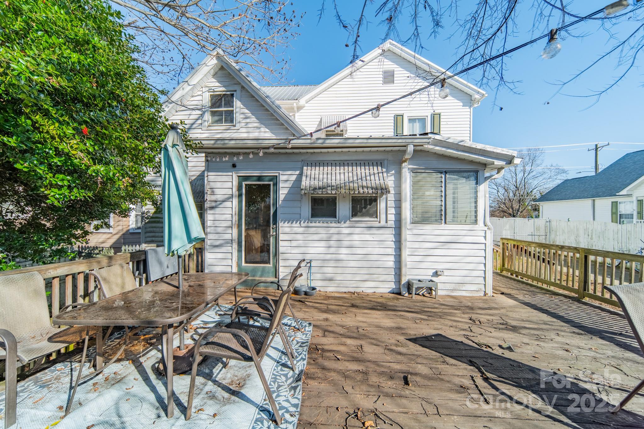 503 4th Street Property Photo 25