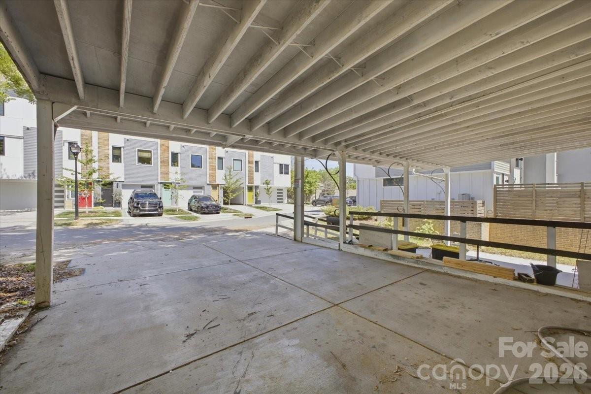2644 Shenandoah Avenue Property Photo 5