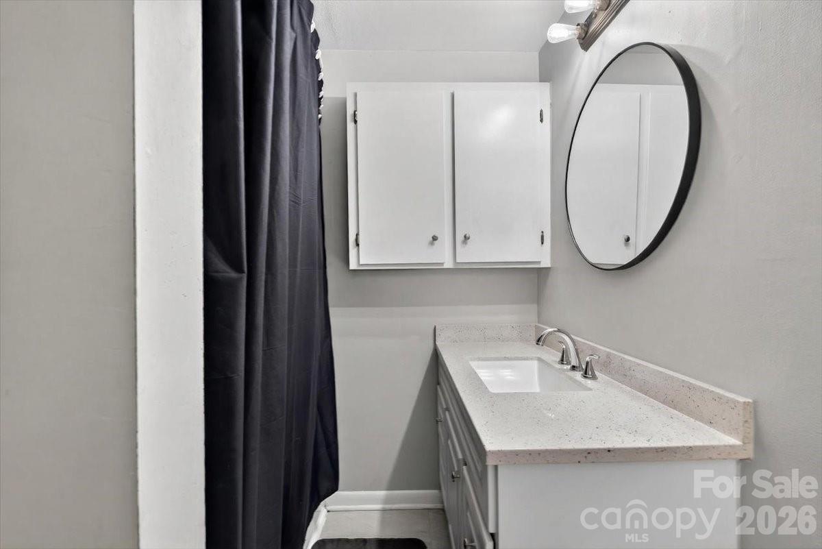 962 Sherwood Circle Property Photo 23