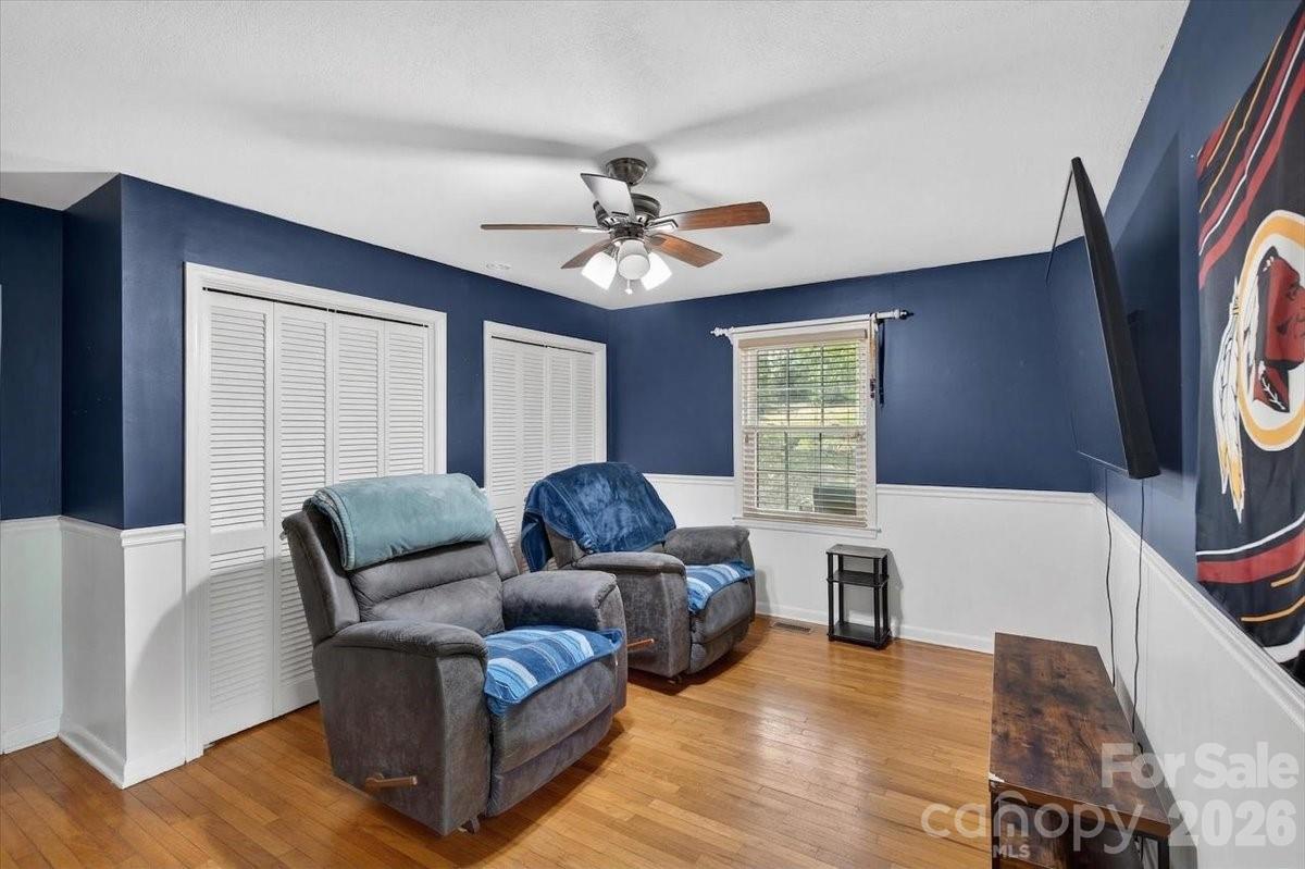 962 Sherwood Circle Property Photo 29